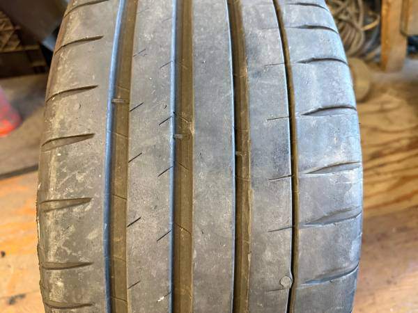 1 X single 235/35/19 92Y XL Michelin Pilot Sport 4S with 70% - photo 2