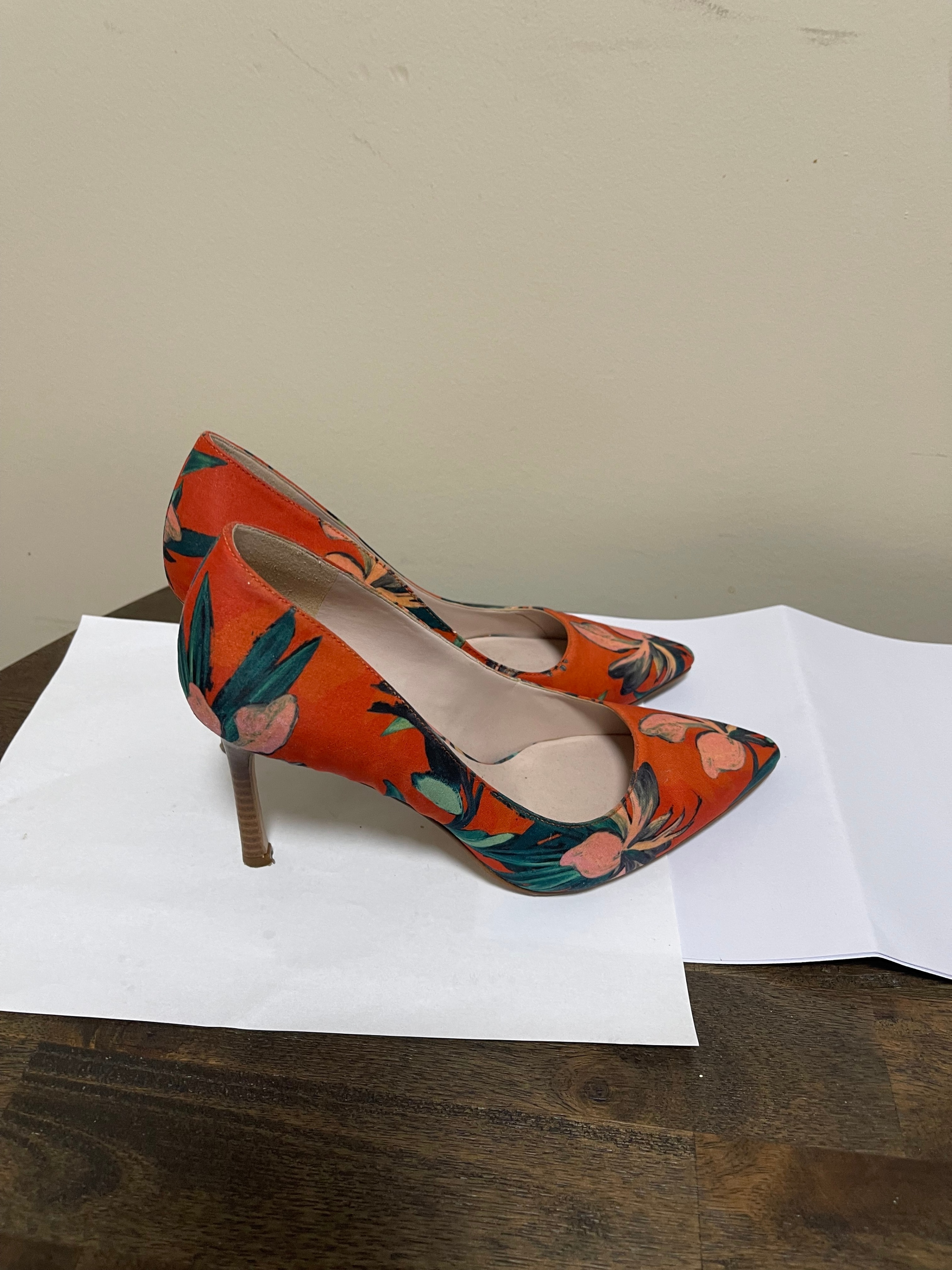 Women High-Heeled Pumps - photo 4