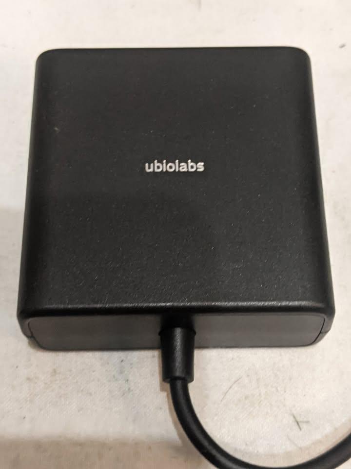 Ubio Labs 15 W Wireless Charging Pad - photo 4
