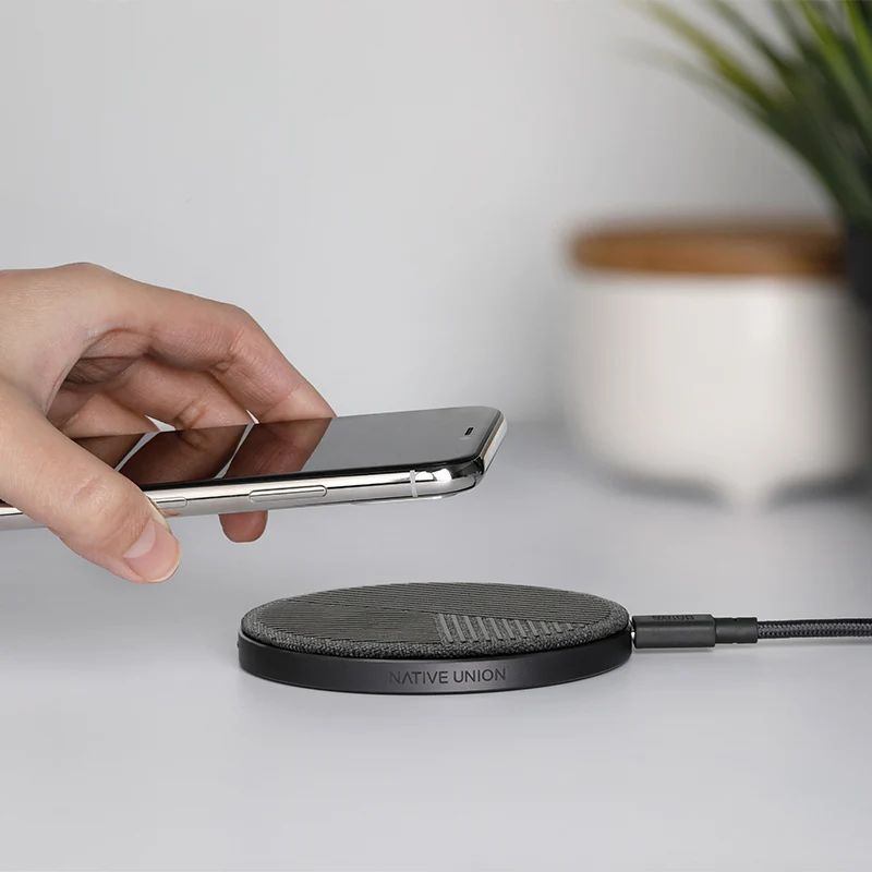 Wireless Charging Pad with 2 meters cable