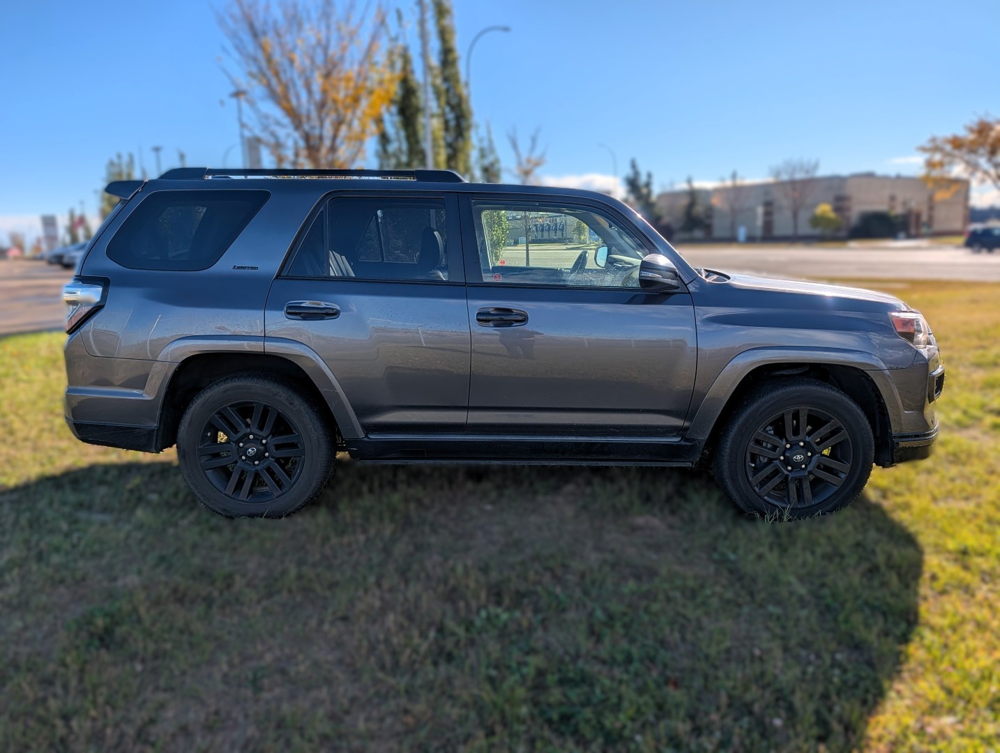 2021 Toyota 4Runner Limited Nightshade - photo 5