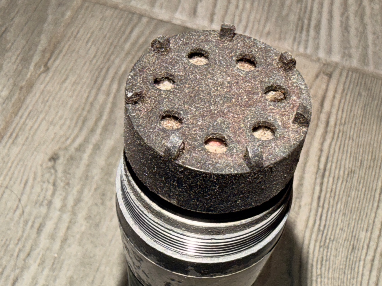 Used Dynamic Vocal Microphone - photo 3
