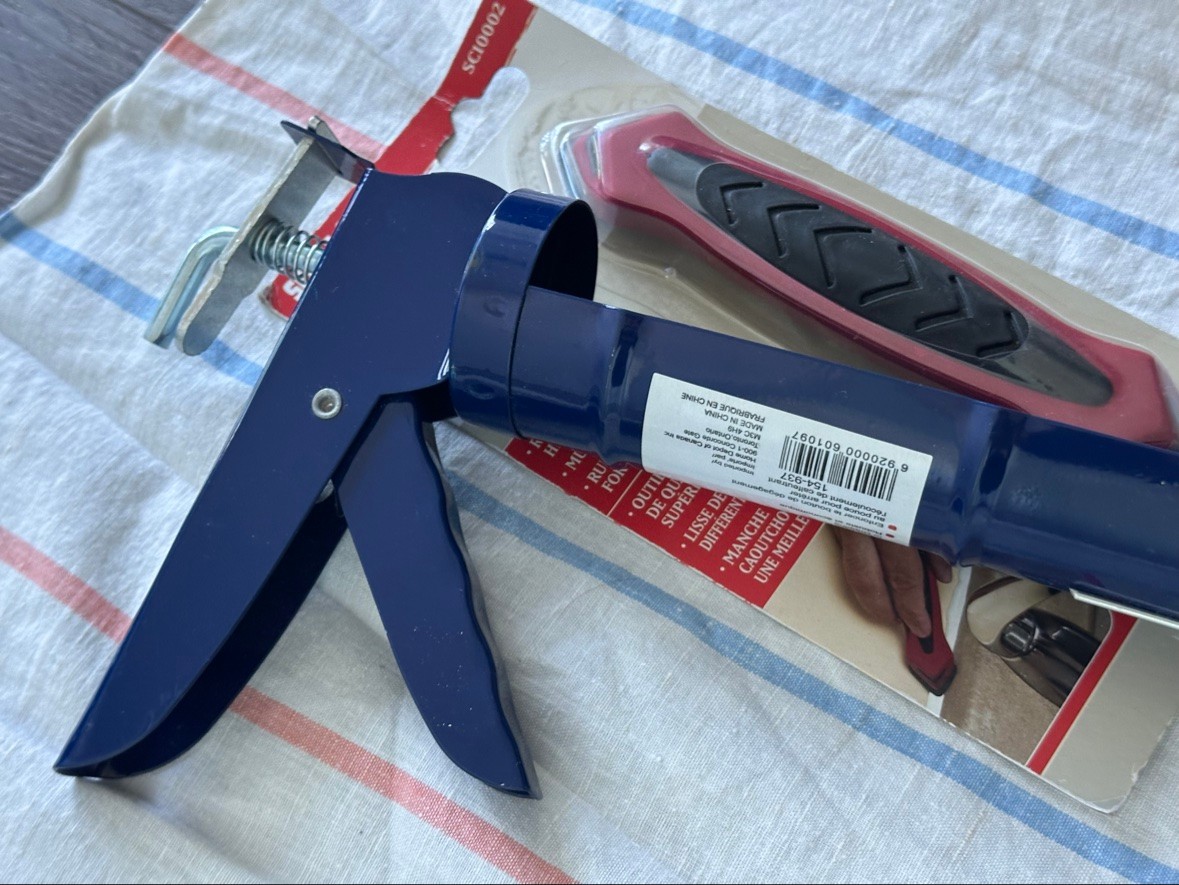 Smooth Rod Caulking Gun SealACrack Caulking Applicator - photo 3
