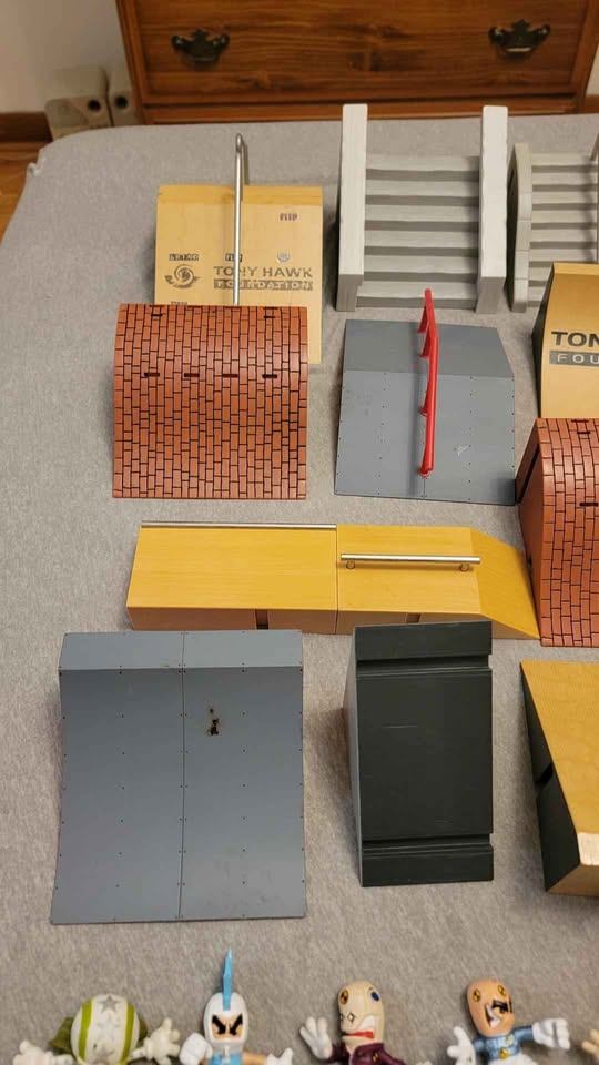 Tech Deck skateboard ramps rails figures lot - photo 4