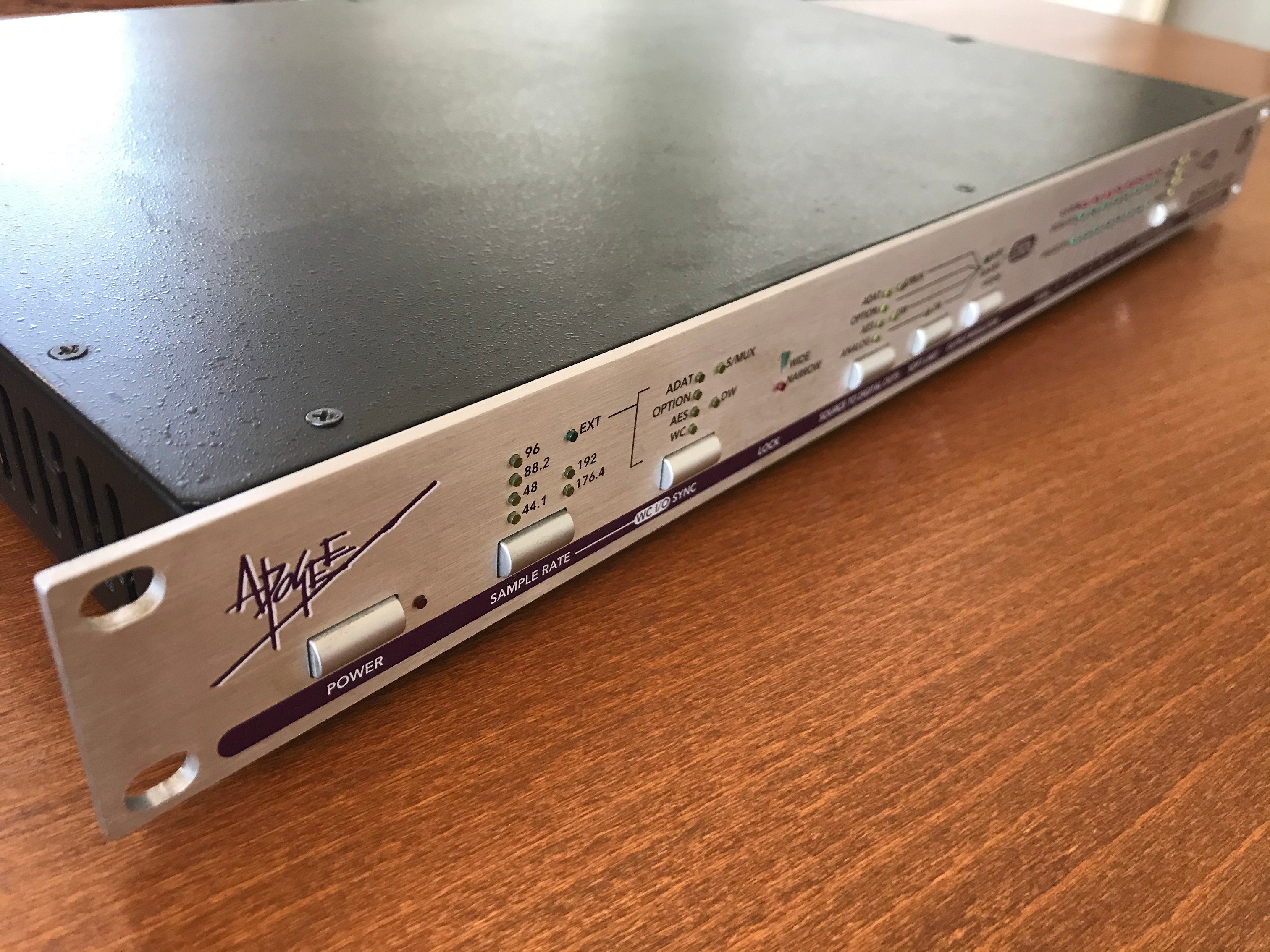 Apogee Rosetta 800 96kHz 8 Channel AD/DA Audio Interface - photo 2