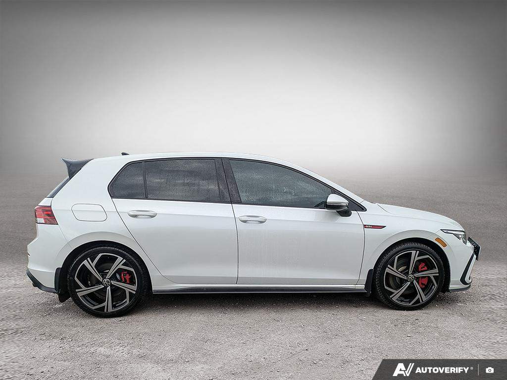 2024 Volkswagen Golf GTI - photo 2