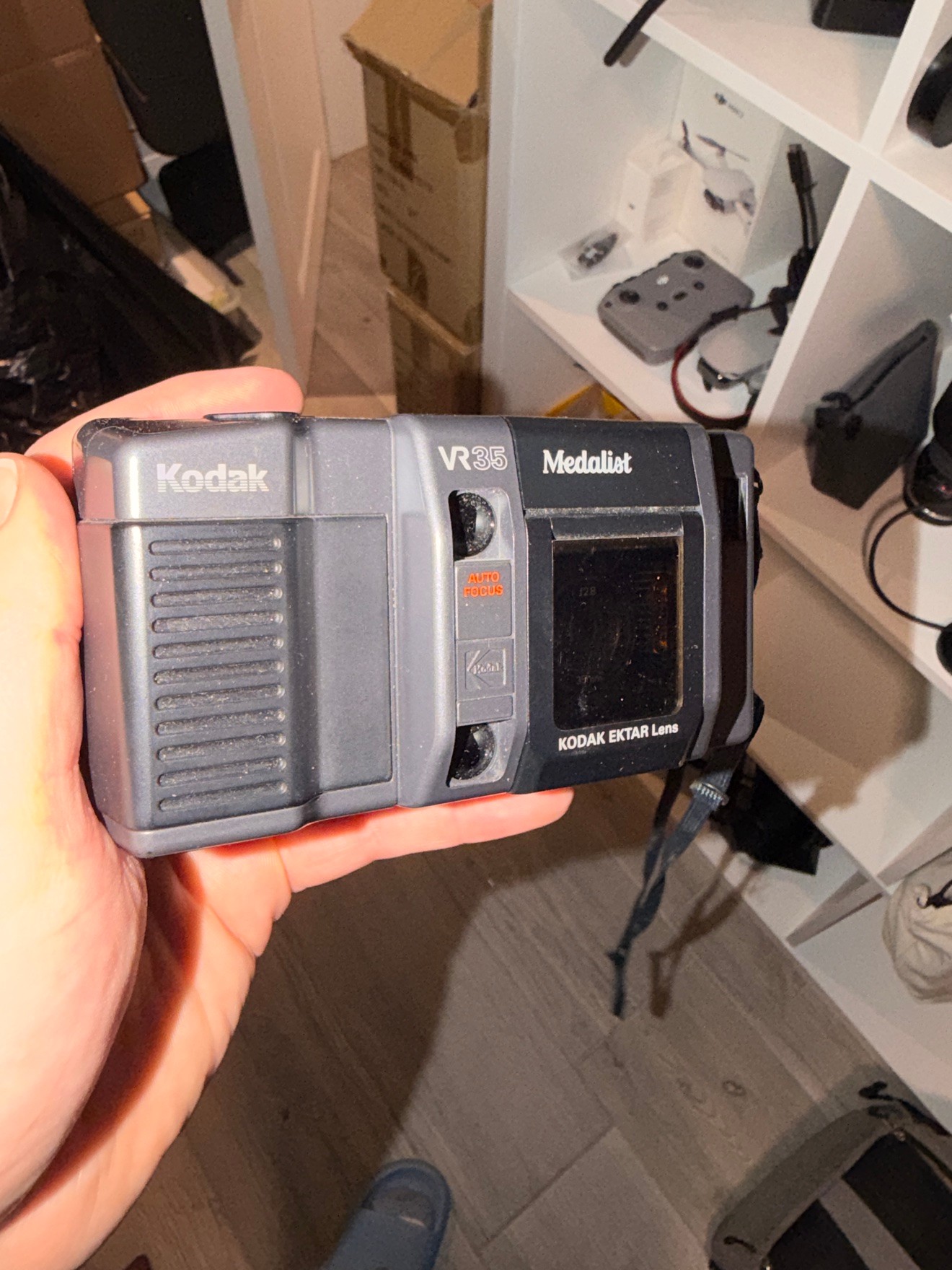 Kodak VR35 Medalist 35mm Film Camera — NOT WORKING - photo 4