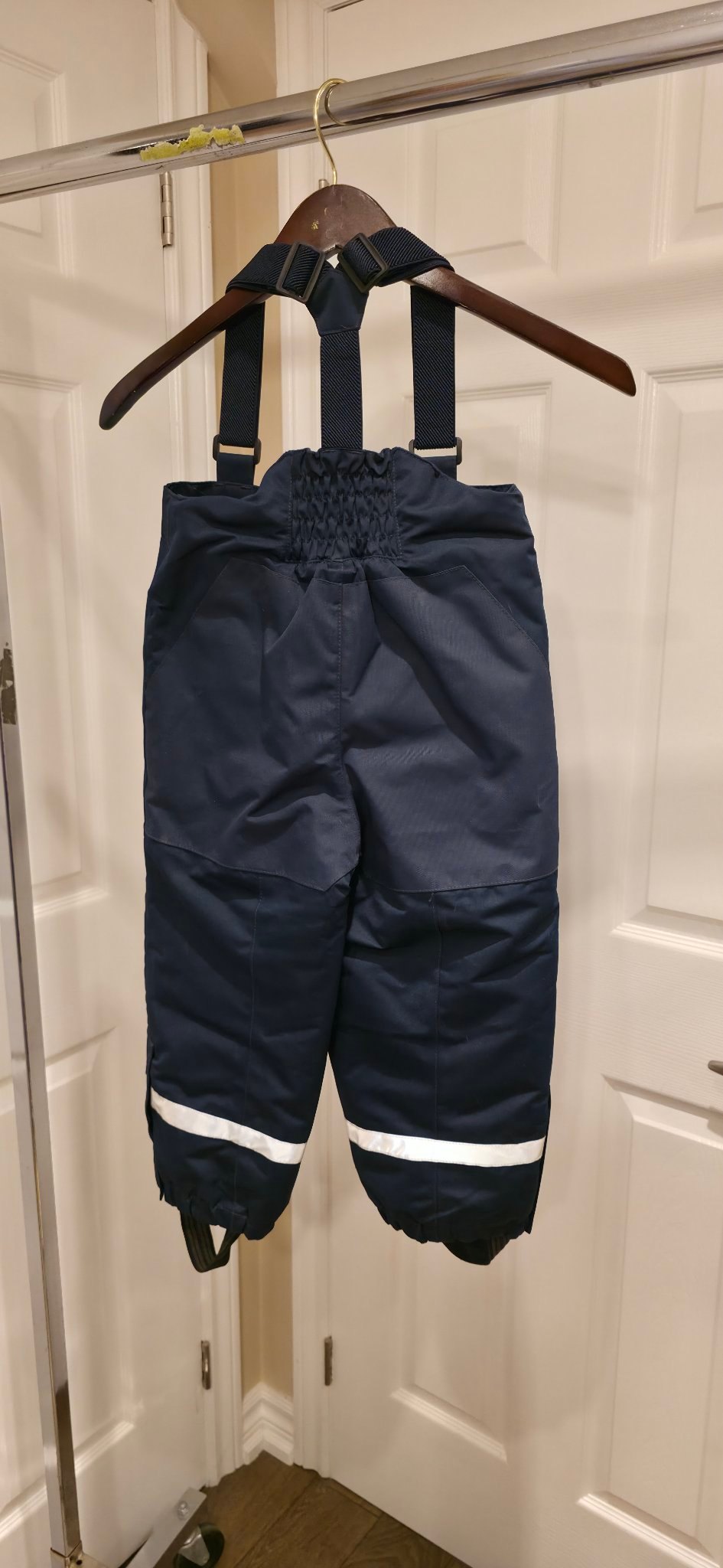 Kids H&M navy snow pants size 4T, suspenders - photo 2