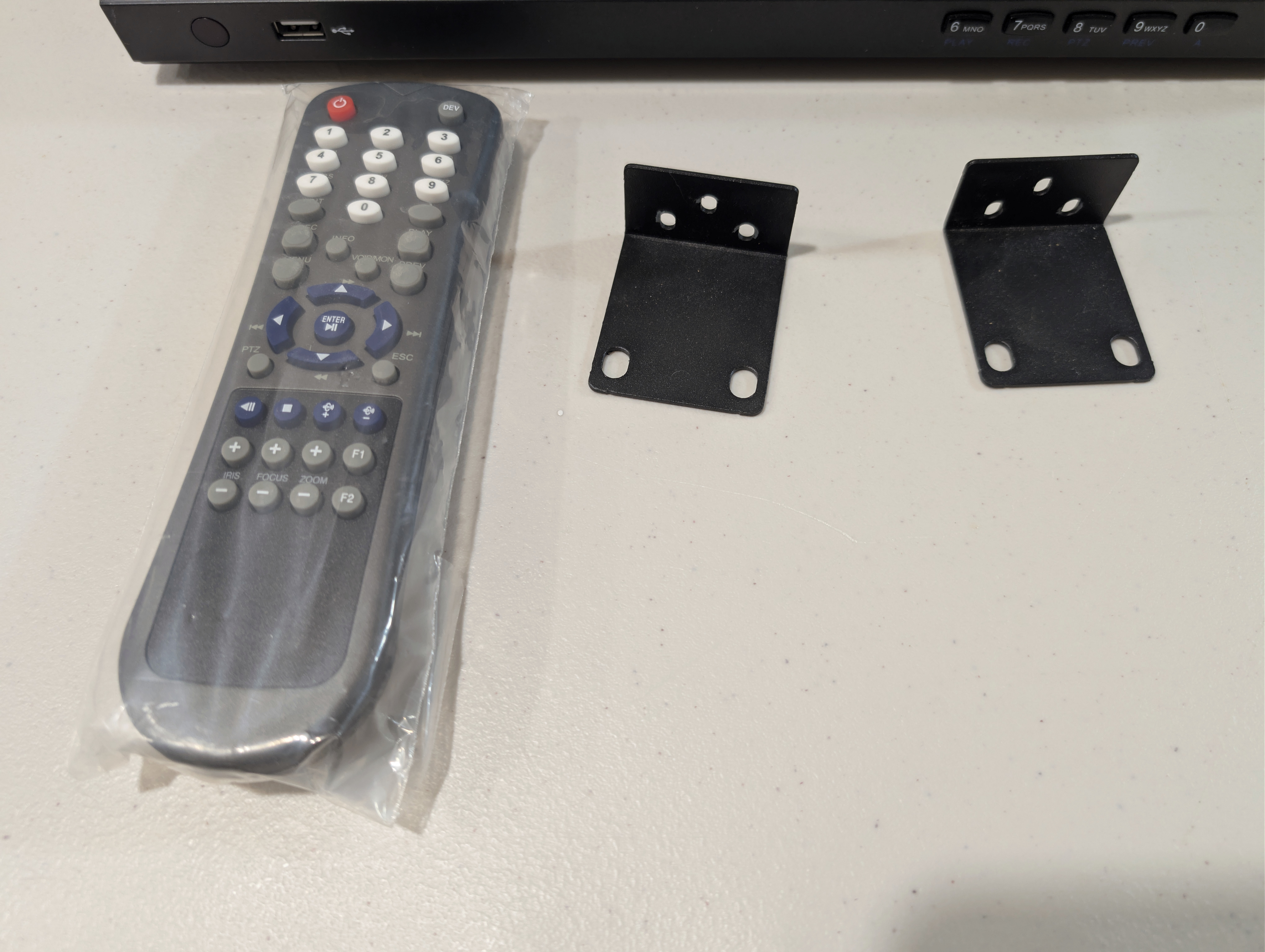 8 Channel/Cammera Hikvision NVR (Model: SC-32P8-8-2TB) - photo 4