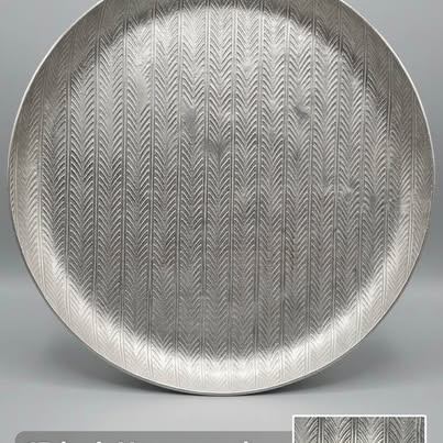 13-inch Round Metal Serving / Bar Tray – Ottoman & Sofa Tray