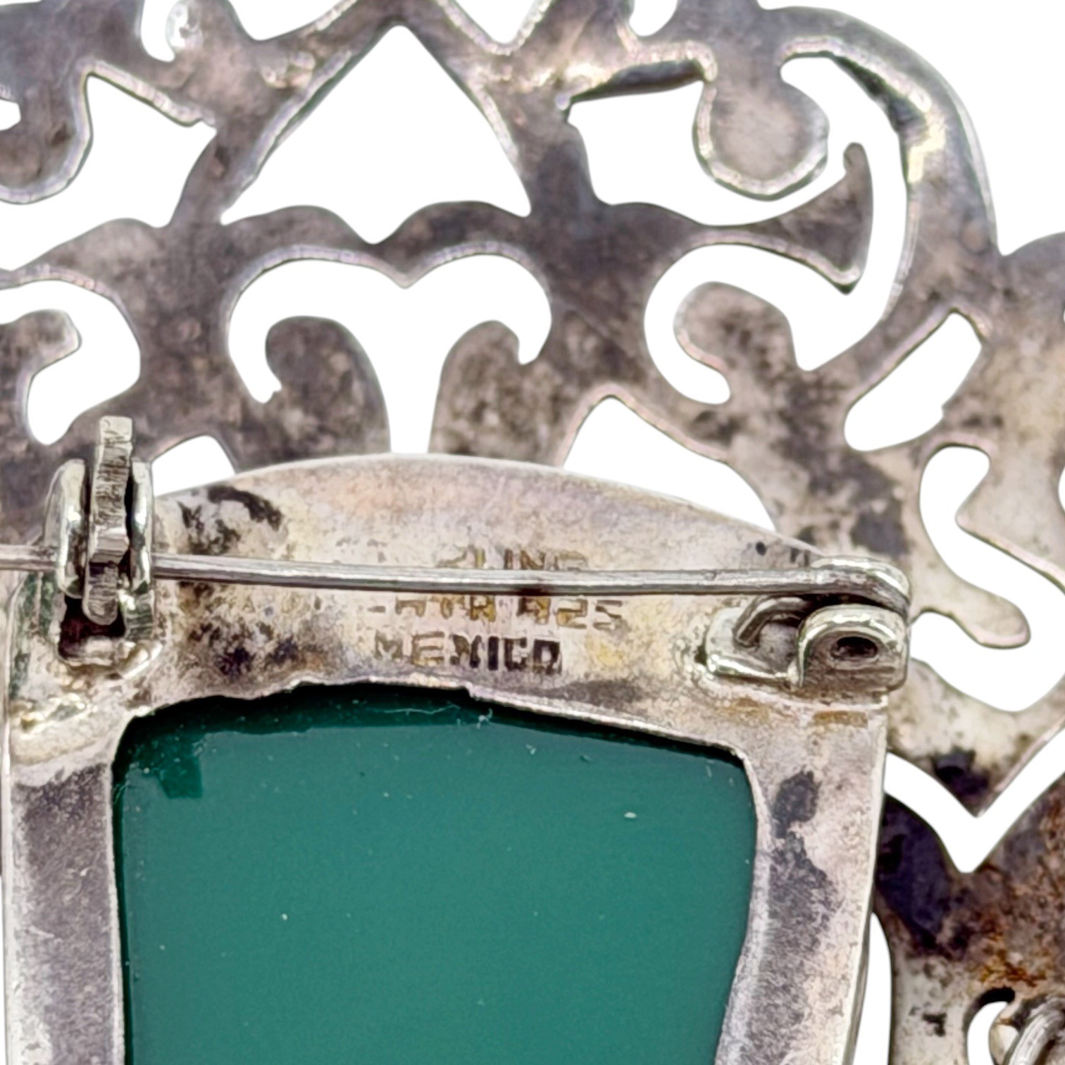Vintage Mexican sterling silver carved chrysoprase mask brooch - photo 4