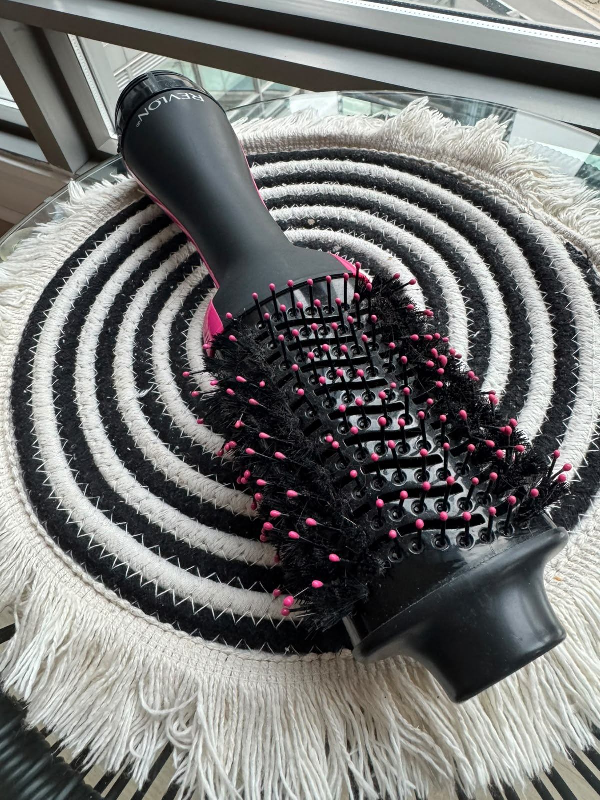 Revlon One-Step Volumizer & Ionic Hair Dryer Brush, Black - photo 2
