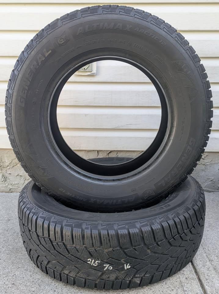 215 70 R16 M+S General Altimax Arctic 12 snowflake rated