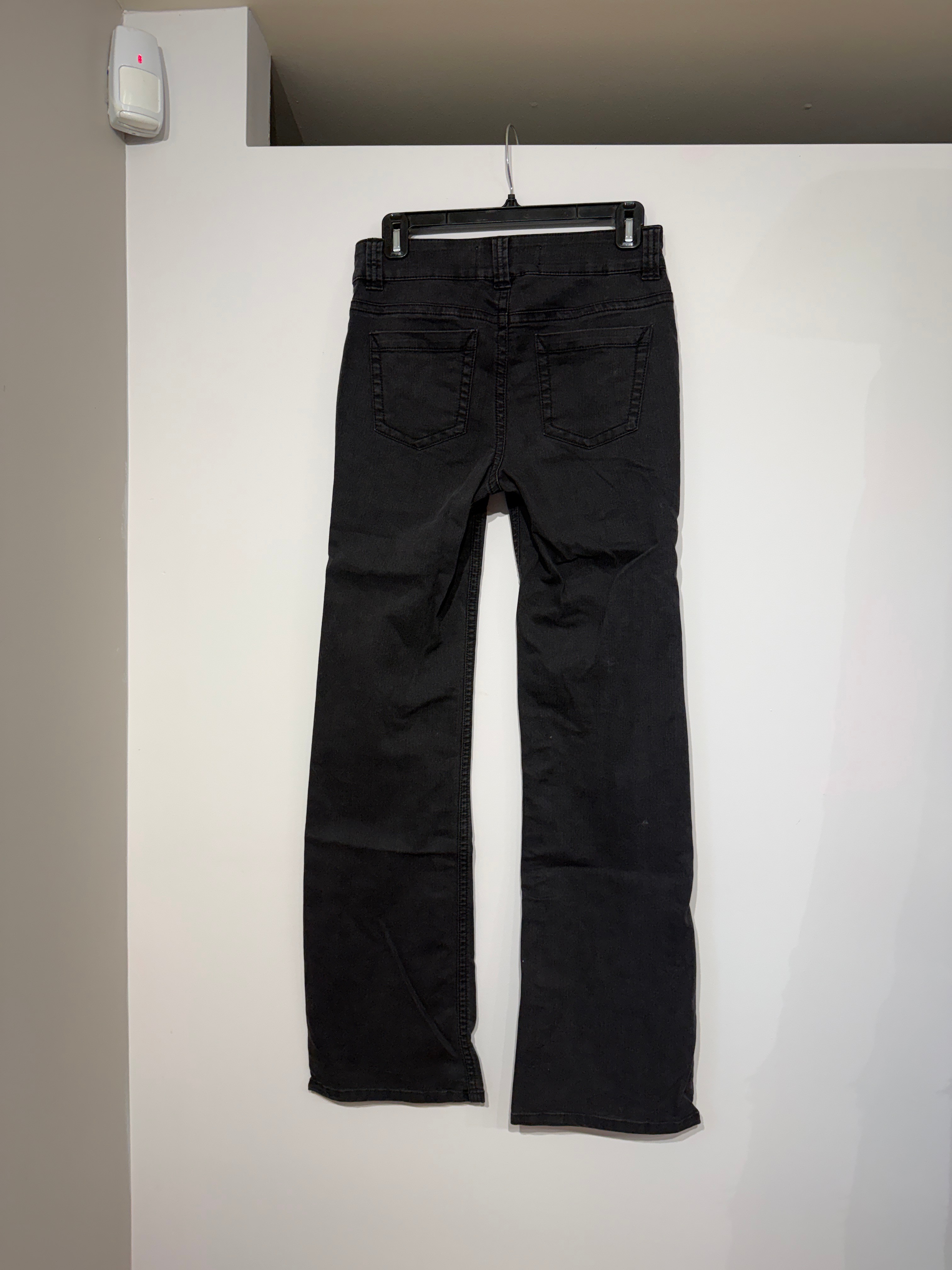 Le Chateau Black Faded Flare Jeans 26 NWOT Y2K Stitch Details - photo 3