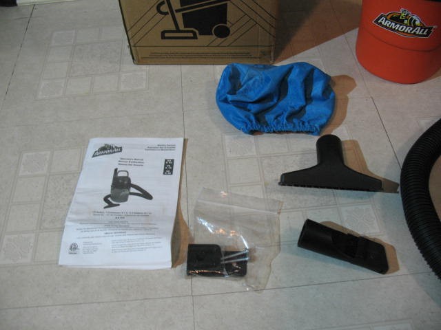 Armorall Compact Wet/Dry Shop Vac, LIKE NEW - photo 3