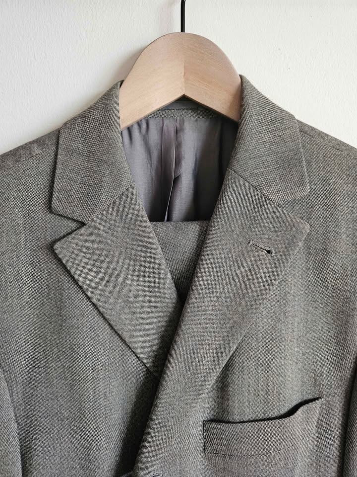 Hugo Boss "Rossellini" vintage 90s Gray Virgin Wool Suit