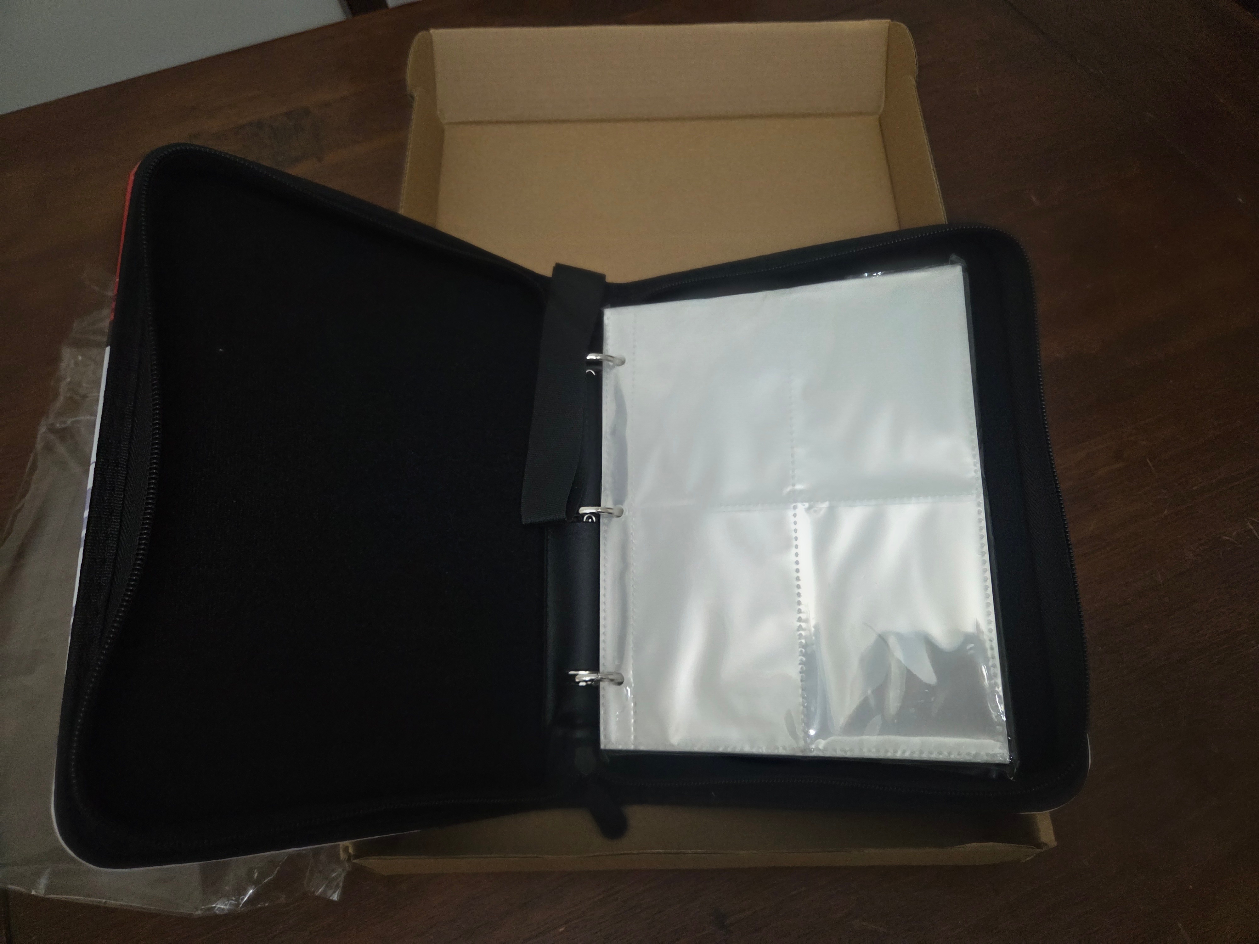 Pokémon Trading Card Binder - photo 2