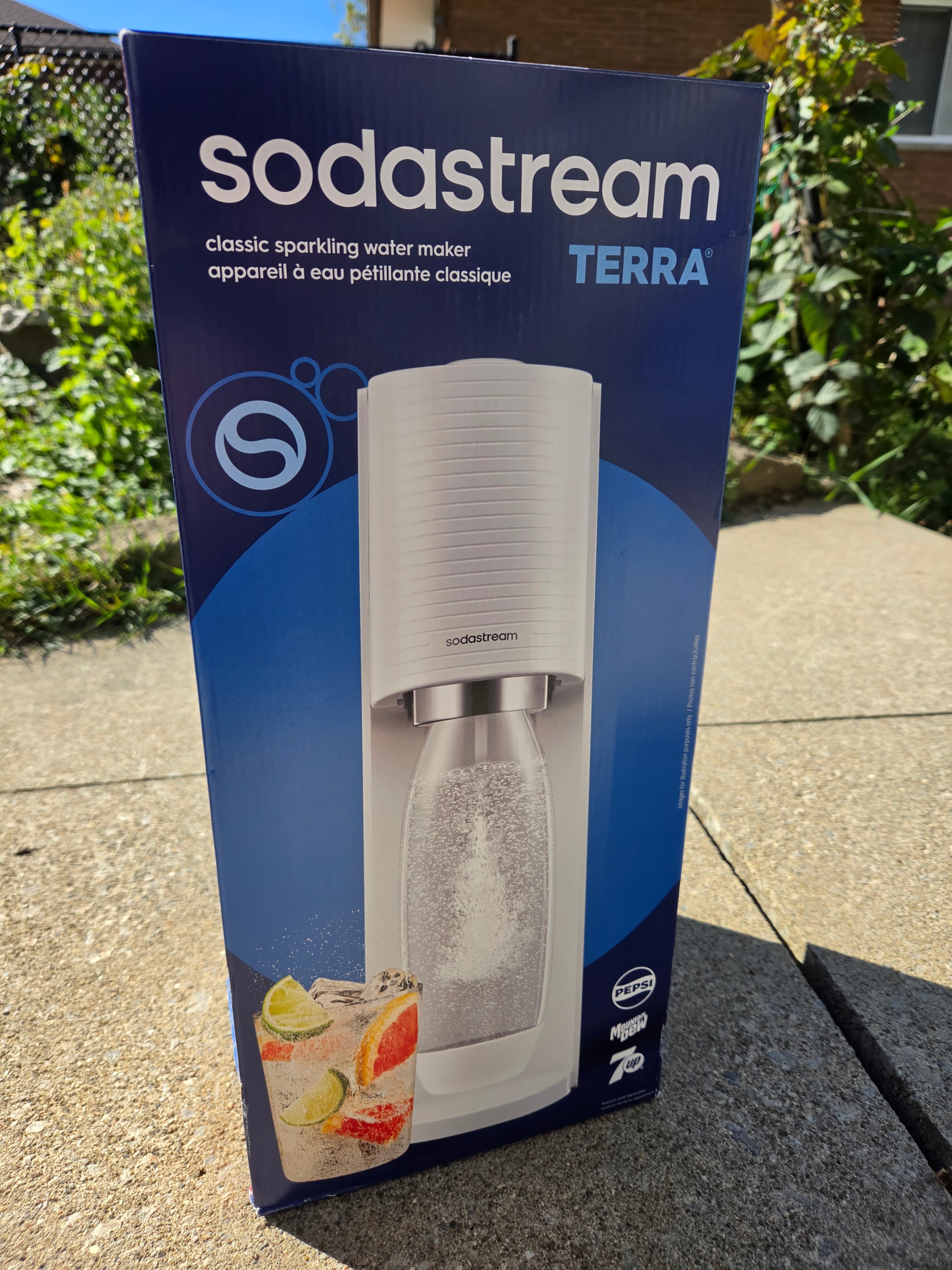 New SodaStream Terra Kit (White) – Sealed