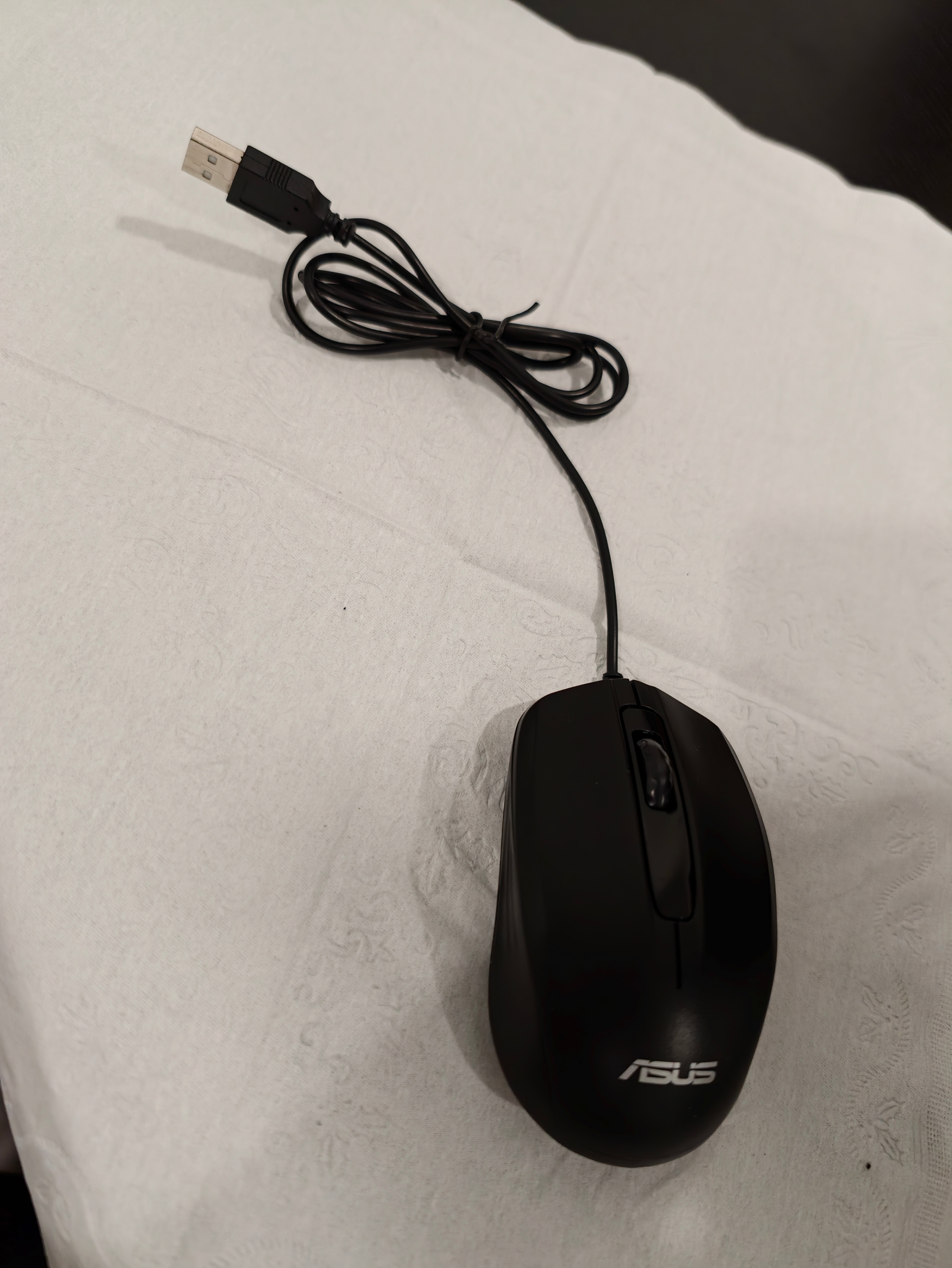 ASUS A43 USB Wired Optical Mouse - Like New