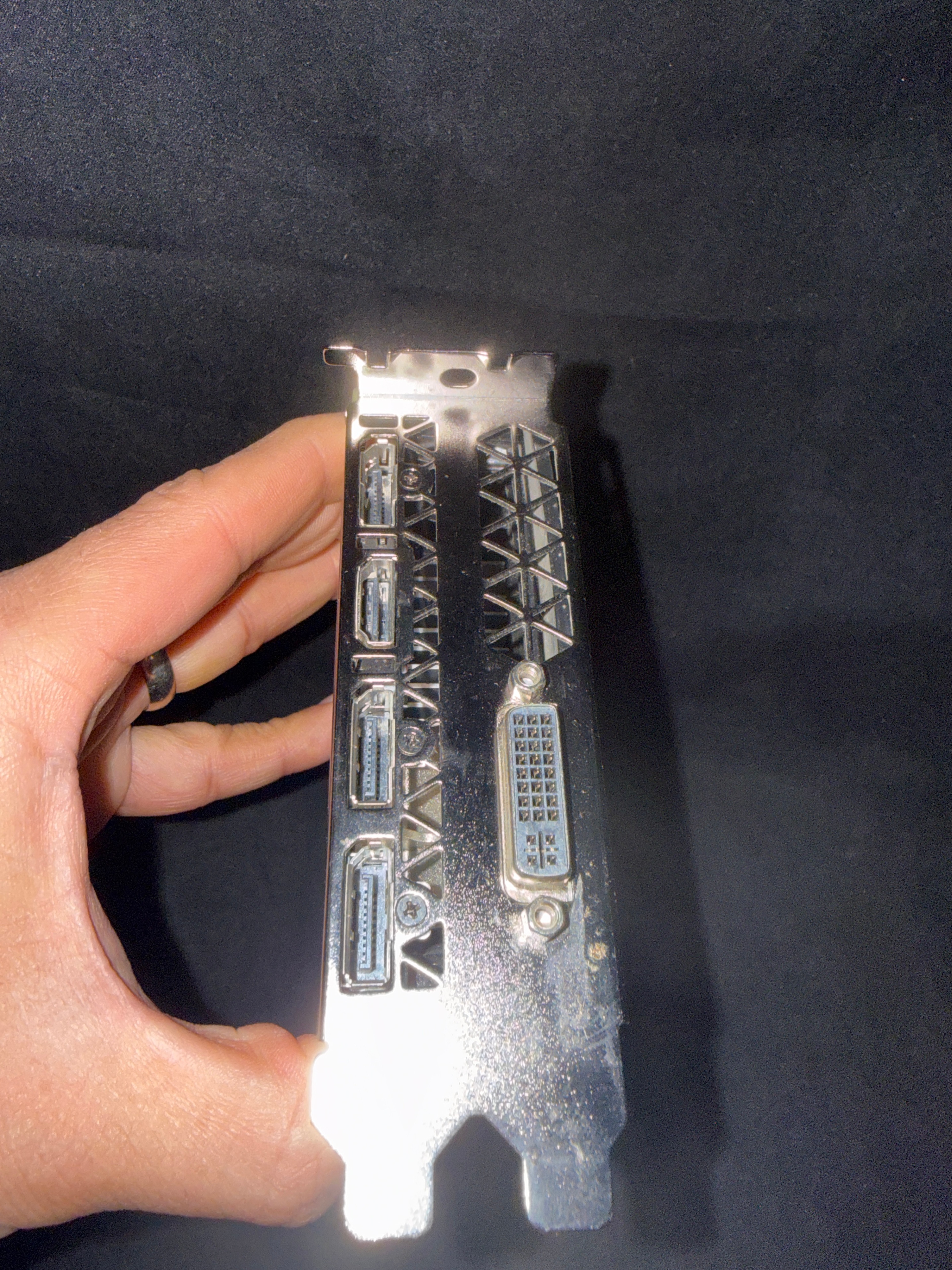 USED - NVIDIA GeForce GTX 960 2GB Graphics Card - photo 3
