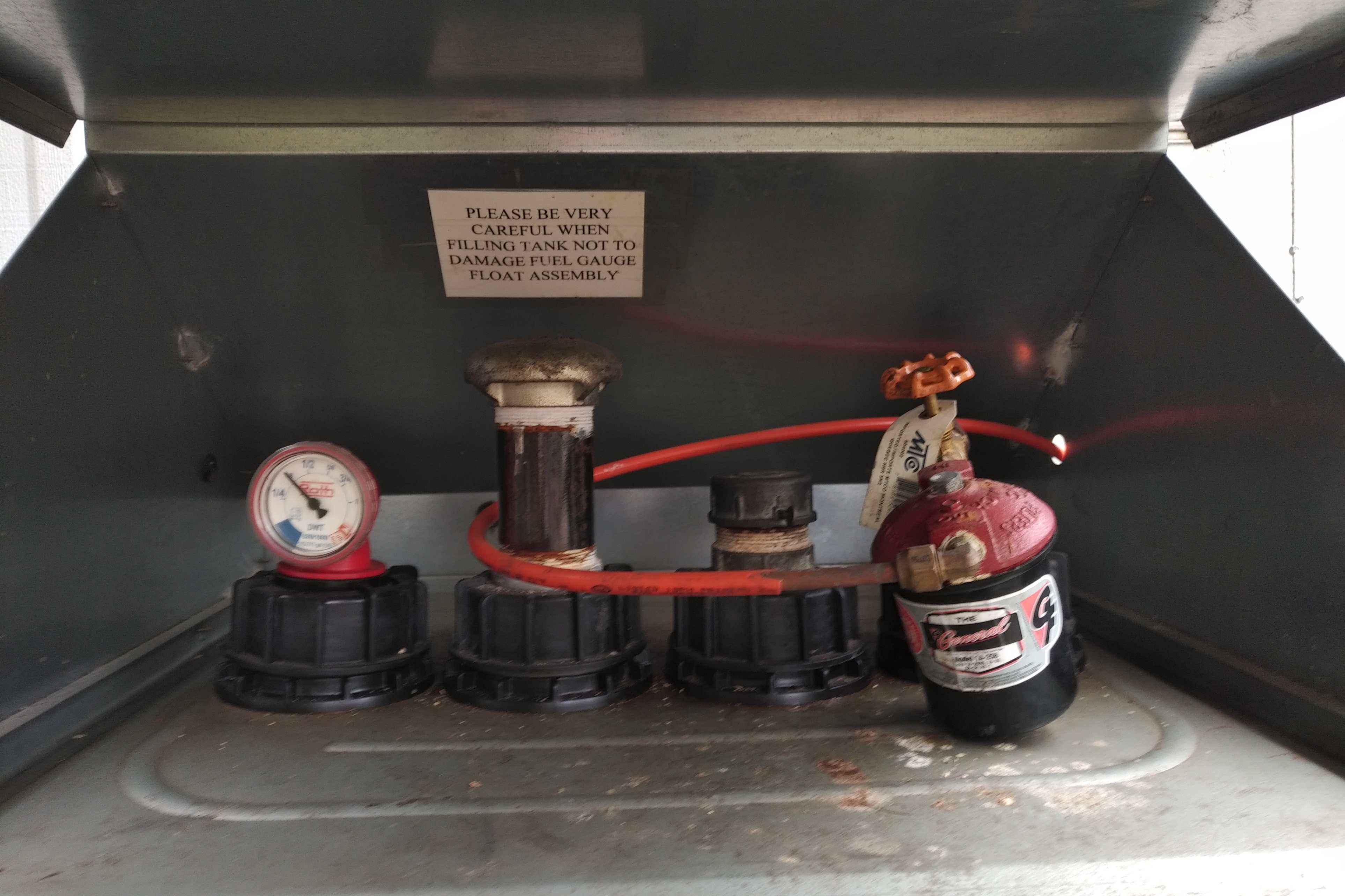 ROTH 620 litre Home Heating Oil Tank - photo 2