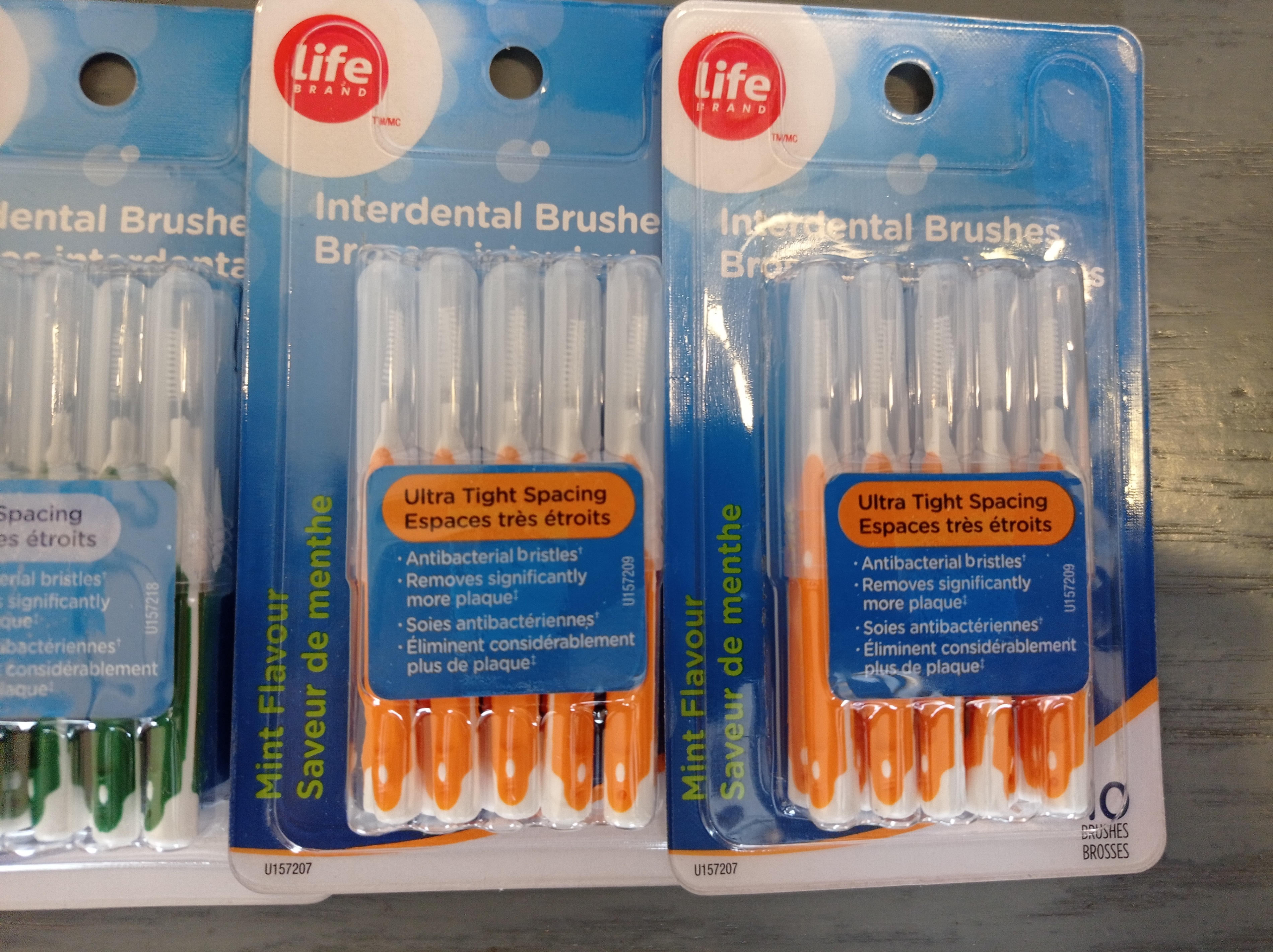 Brand New Sealed Interdental Brushes (2pk for $5, 5pk for $10) - photo 3