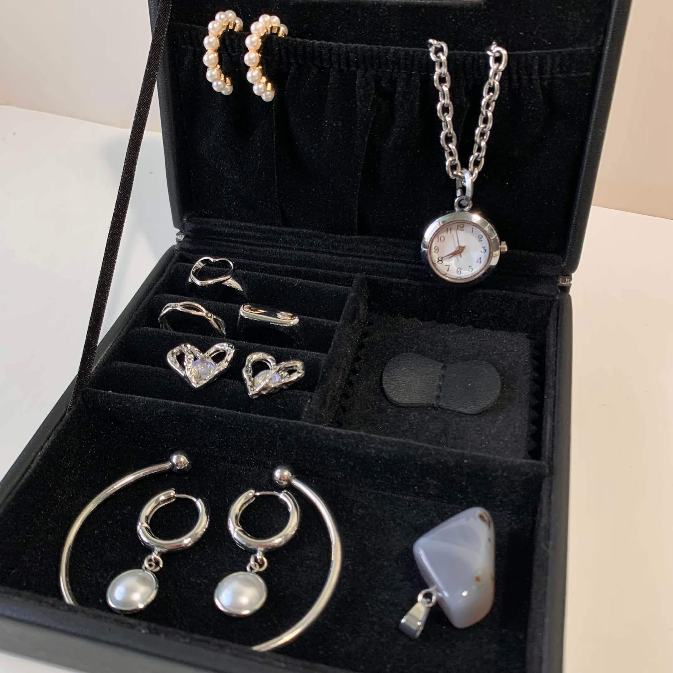 Travel Jewelry Case - photo 5