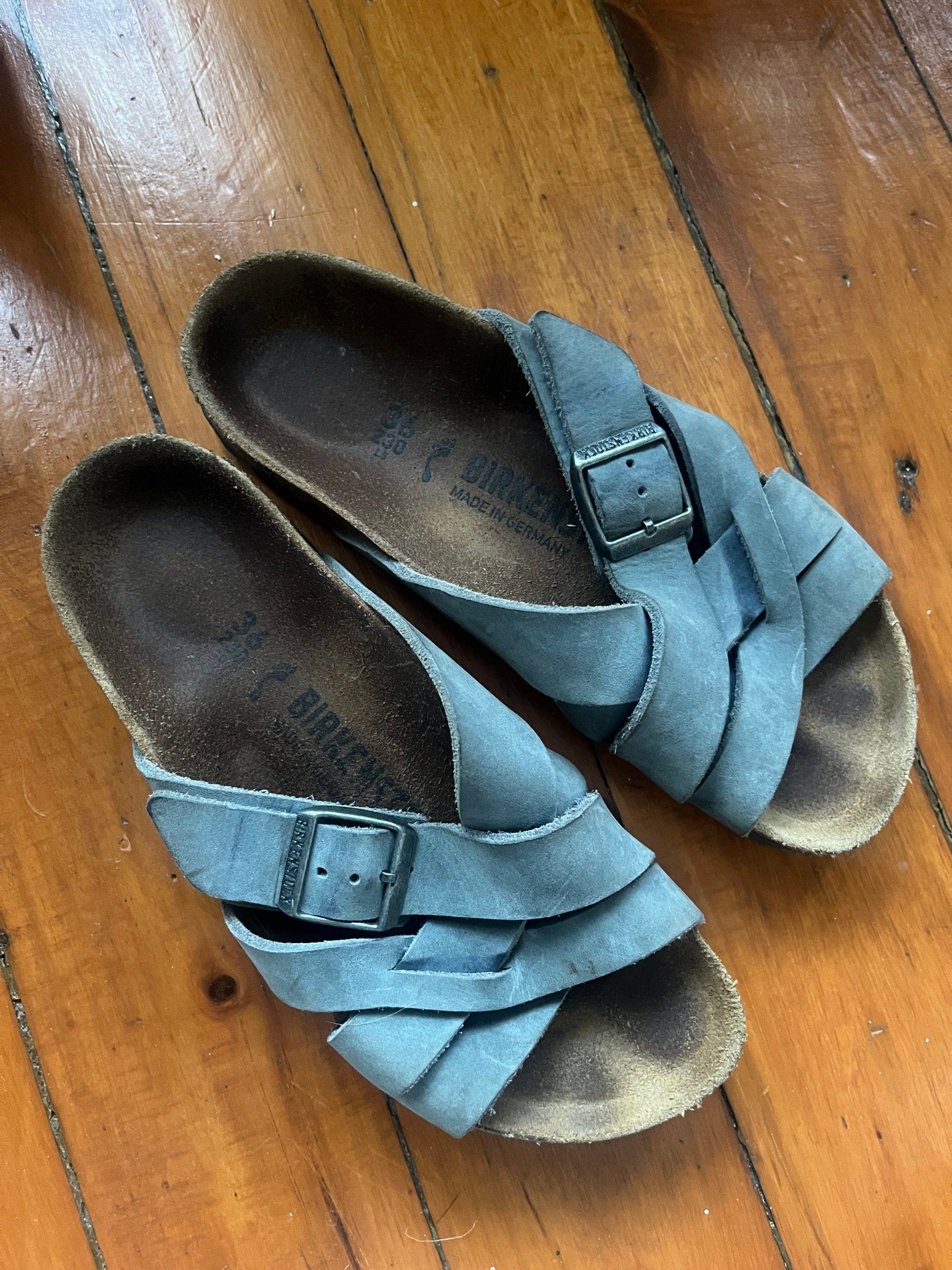 Birkenstock sandals size 6