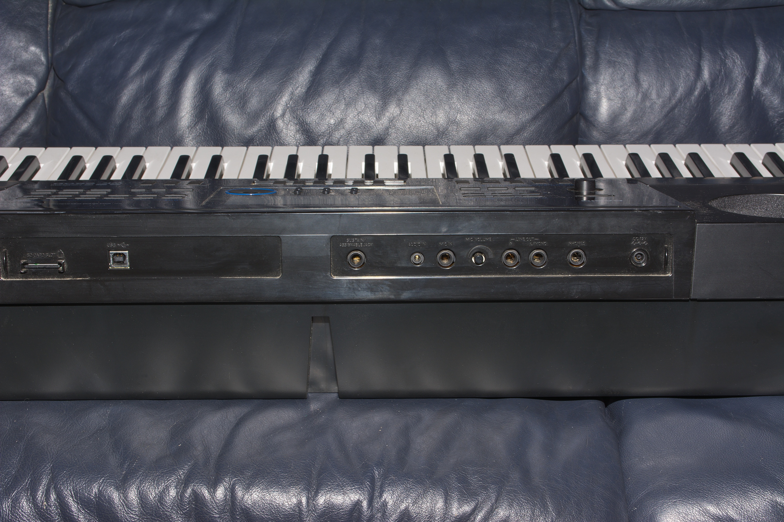 Casio WK 6600 76 Key Synth Arranger Piano in Great Condition!! - photo 3