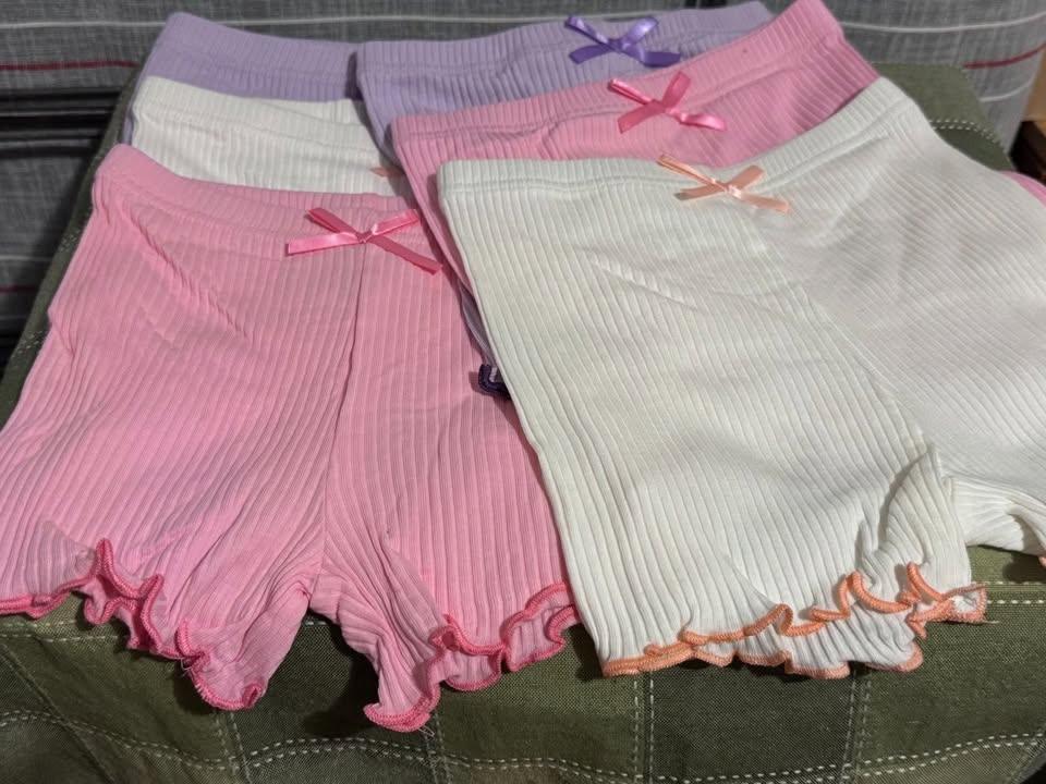 Cute Baby Girls Ribbed Shorts – Size 18-24 Months (Set of 6)