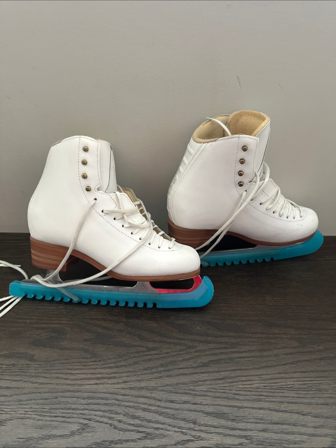 GAM Ice Skates - Size 10C🇨🇦