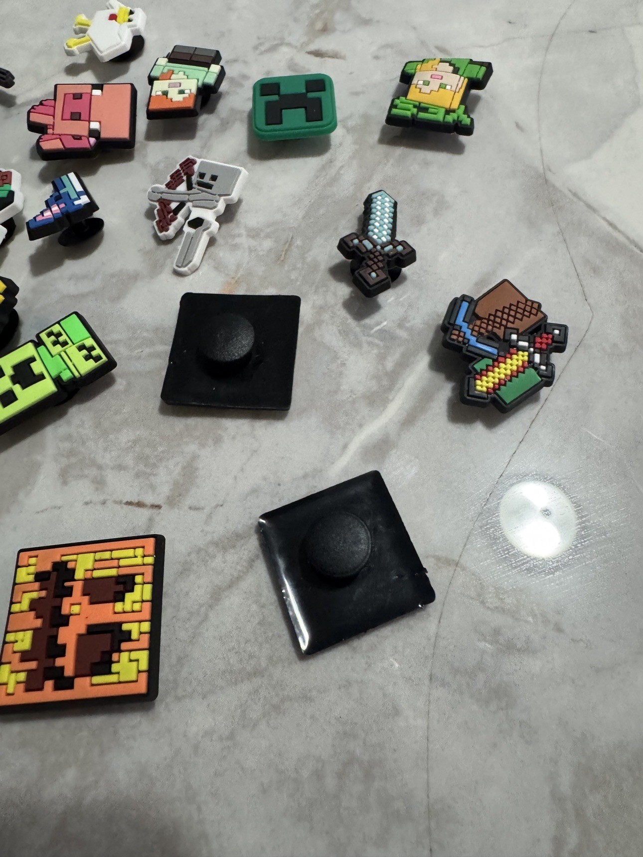 30-Piece Minecraft Croc Jibbitz Shoe Charms - Brand New - photo 3