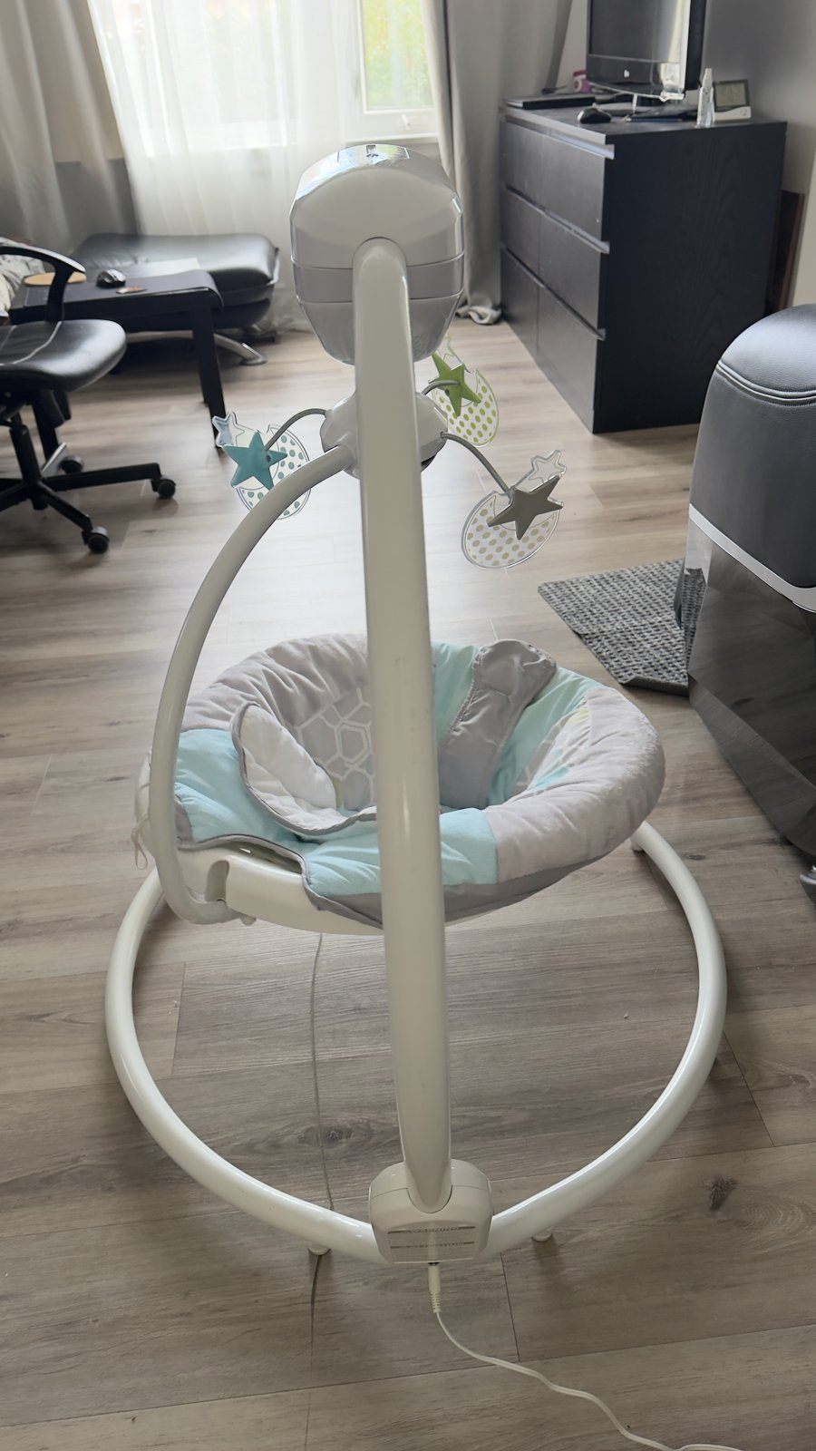 Fisher-Price Baby Swing – Plug-In, Lights, Sounds & Mobile