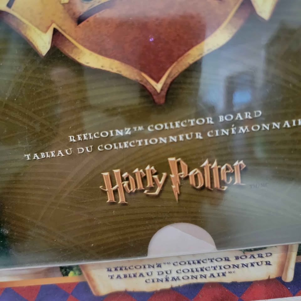 vintage 2001 Harry Potter Reel Coinz Collector Board produced - photo 3