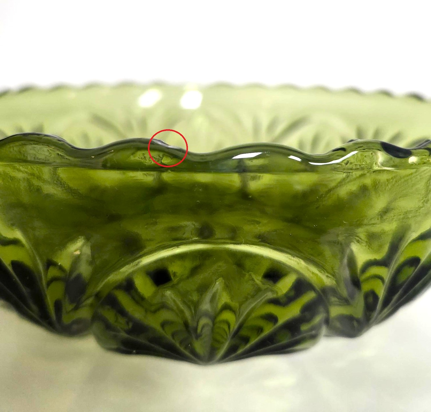 Vintage Anchor Hocking Starburst Medallion Avocado Glass 8" Bowl - photo 5