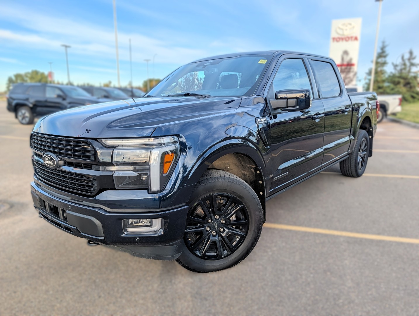 2025 Ford F-150 PowerBoost - photo 2
