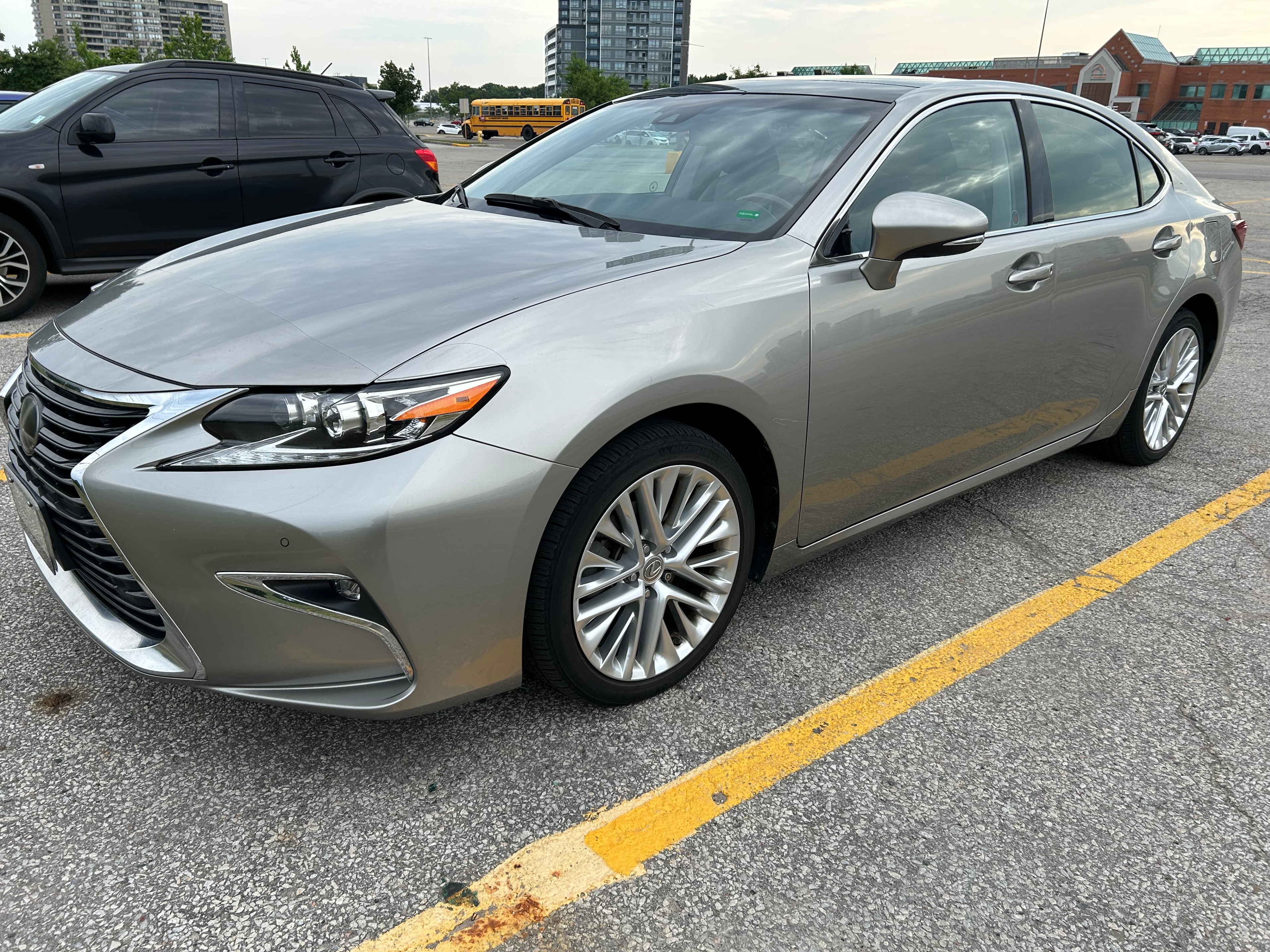 2016 Lexus ES 350 Executive Package