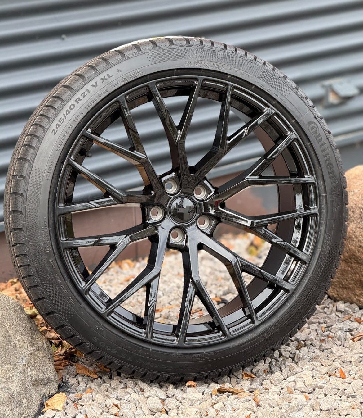 NEW 21"Audi RS6/RS7/Bentley(5x112)+245/40/R21 Continental Snows