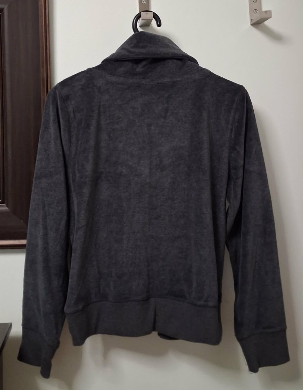 Michael Kors Gray Velour Full Zip Jacket - Excellent Condition - photo 5