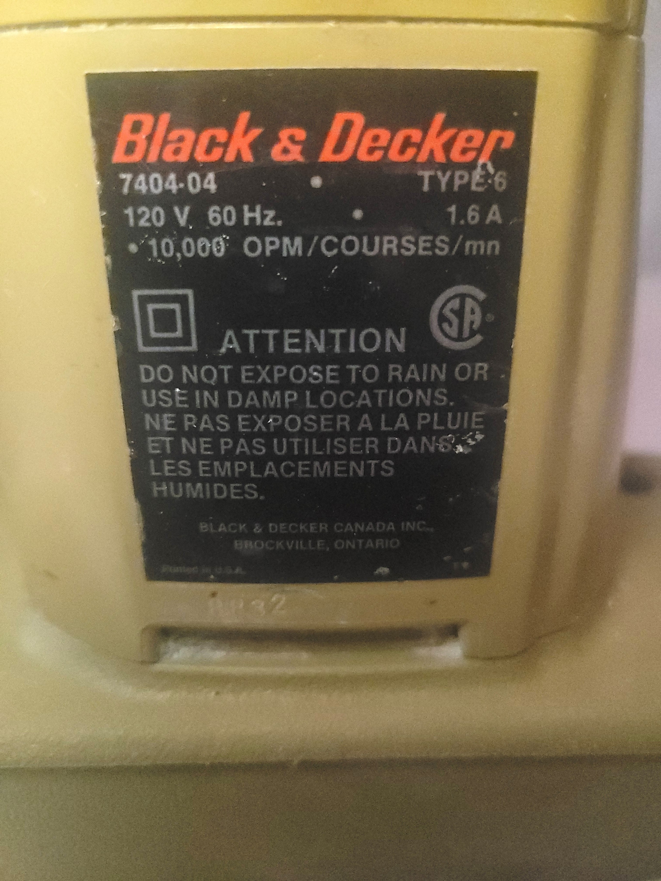 Black & Decker 1/3 Sheet Finishing Sander 740404 with Sand Paper - photo 2