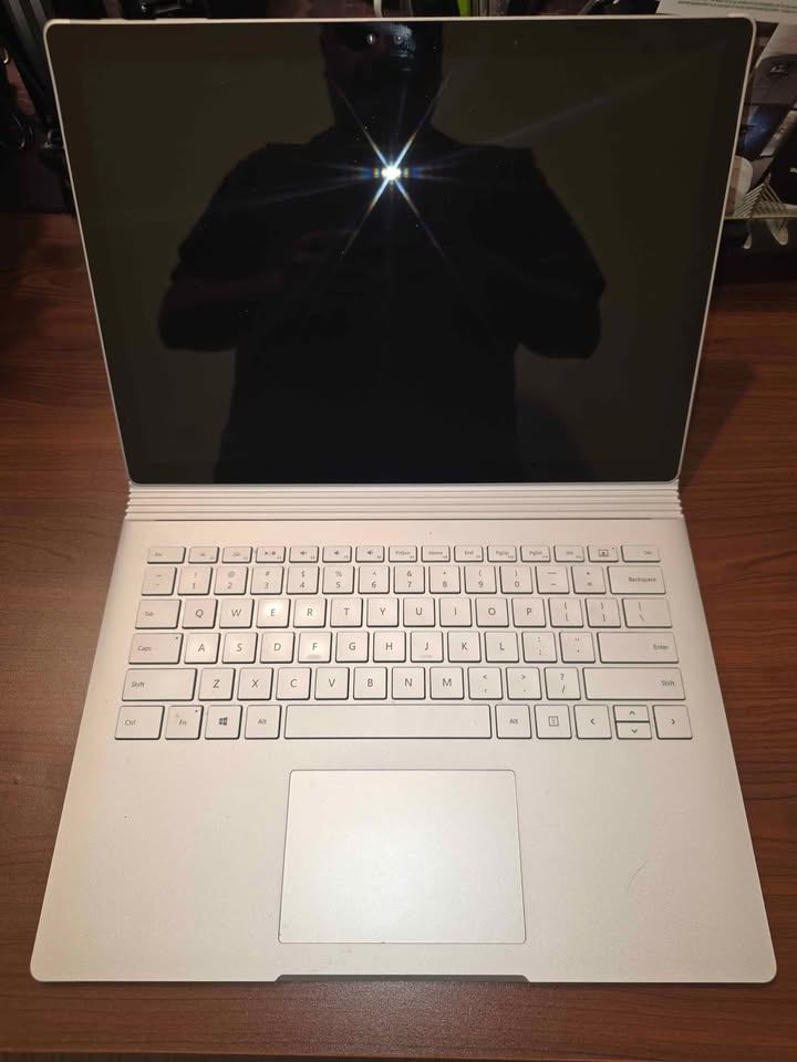 Microsoft Surface Book - photo 2