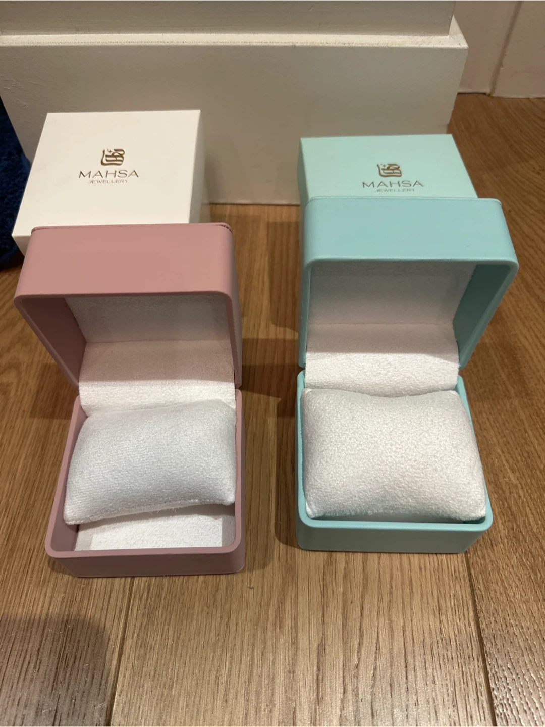 Bundles of assorted Jewellery Boxes -
