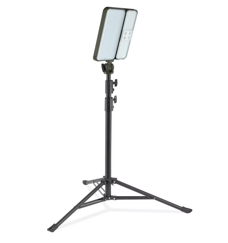 Bright LED Job Site Work Light with Tripod – 3000 LM