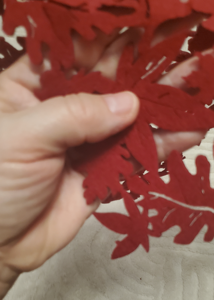 Autumn Maple Leaf Placemats Set - Red & Orange (17"x11") - photo 5