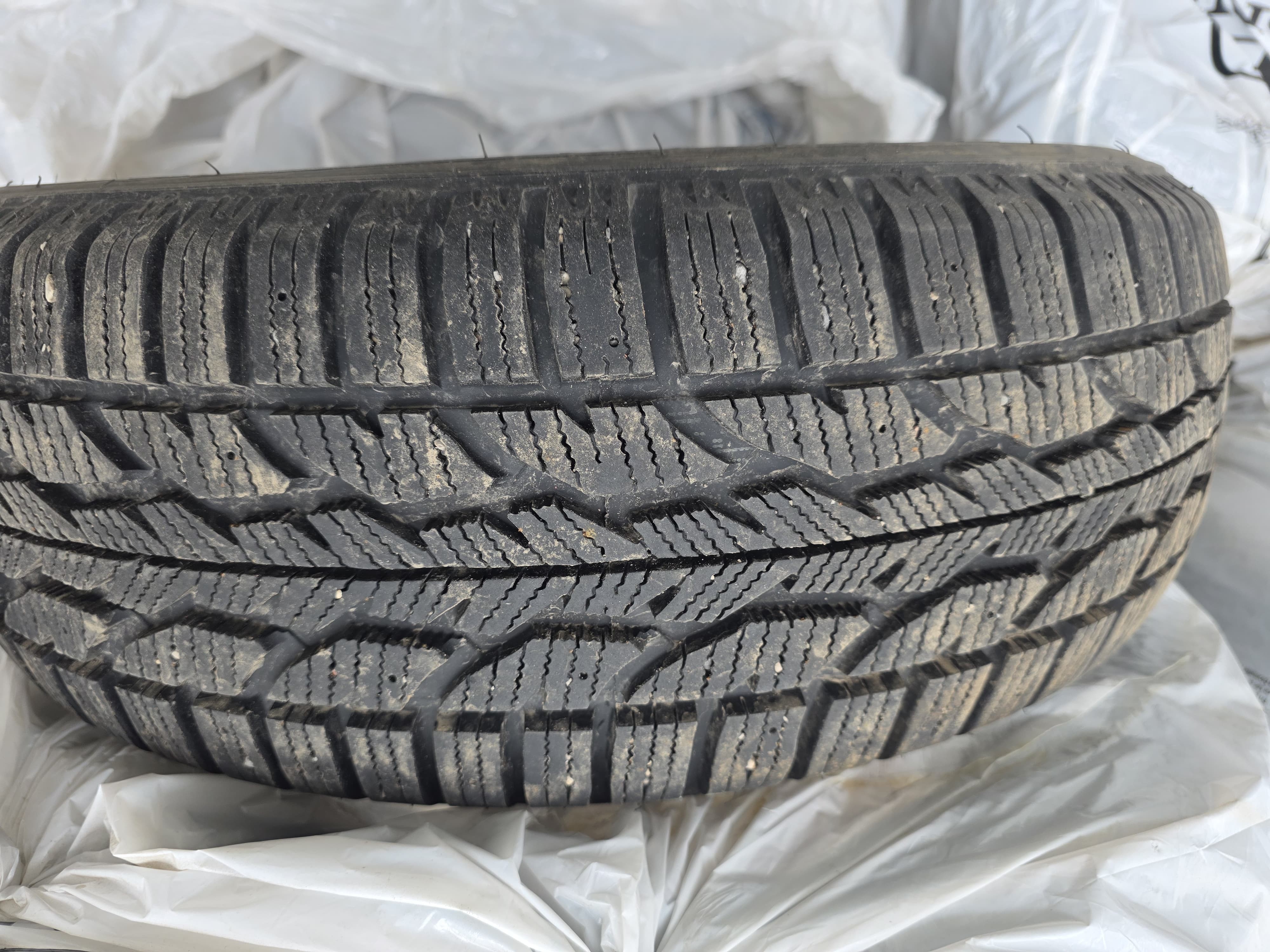 Firestone Winter Tires 215/55R16 – Set of 4 - photo 3