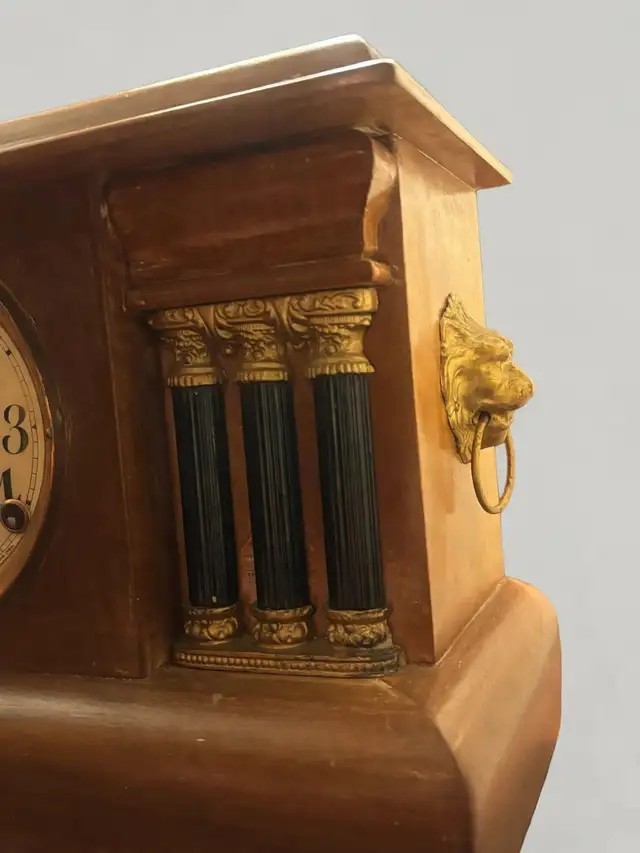 Vintage Wm L Gilbert Mantel Clock Lion Head Handles Key - photo 4