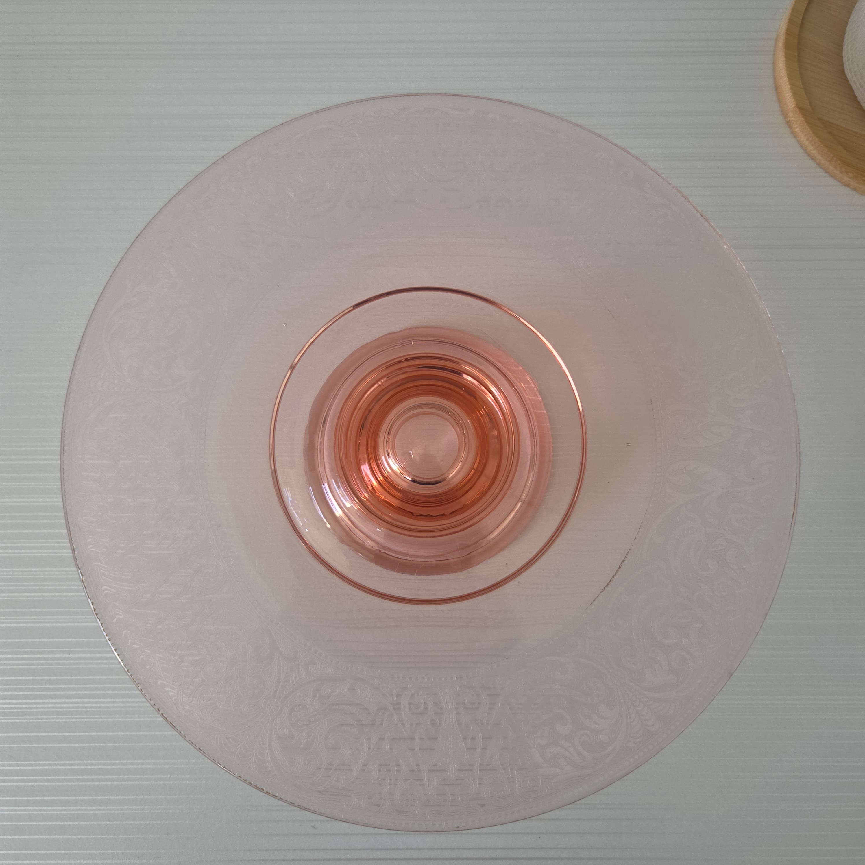 Vintage Pink Depression Glass Cakeware Set - Pre-Loved! ✨ - photo 4