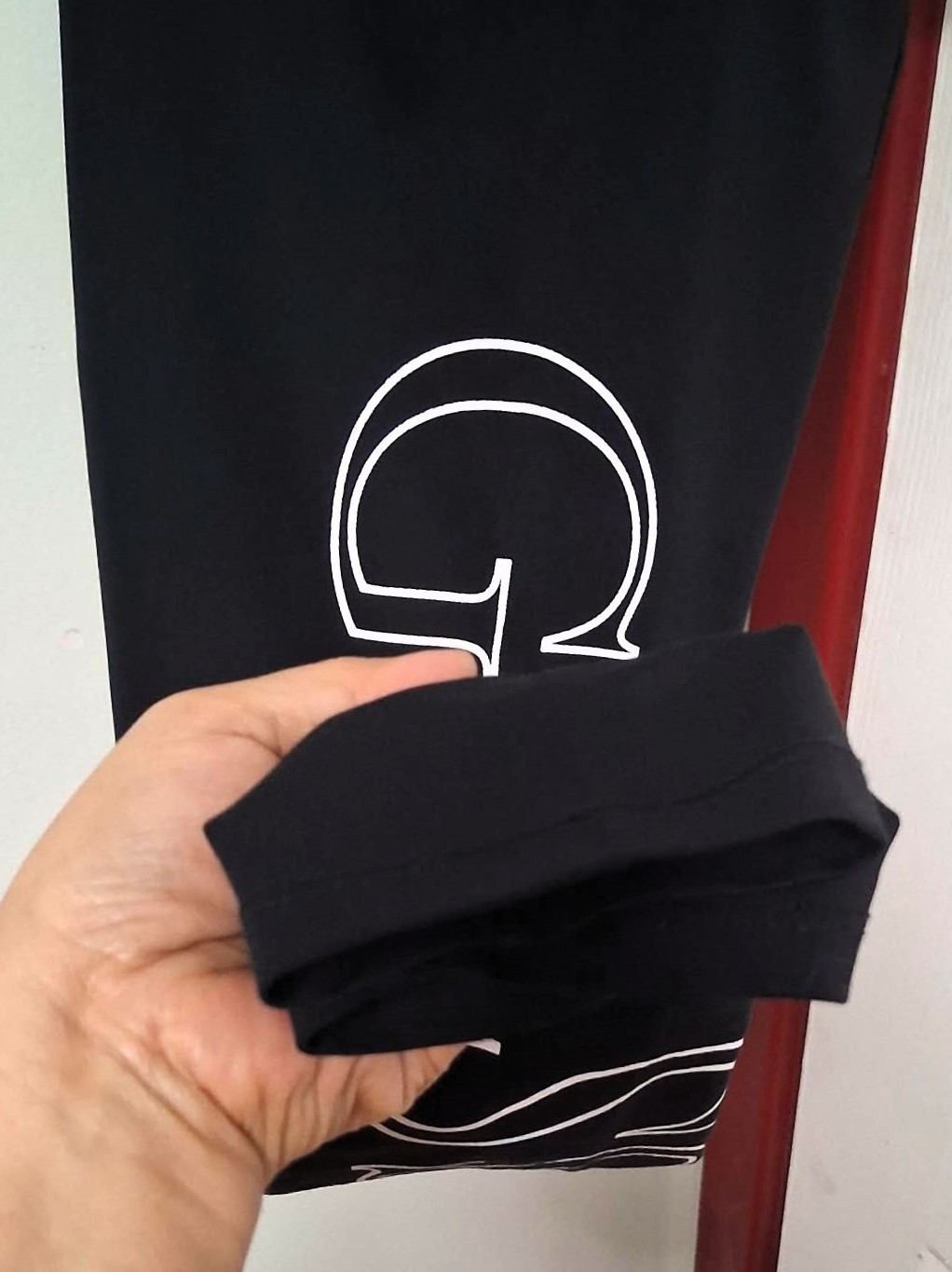 GUESS Los Angeles Black Leggings w/ Big GUESS Side Logo Pants - photo 4