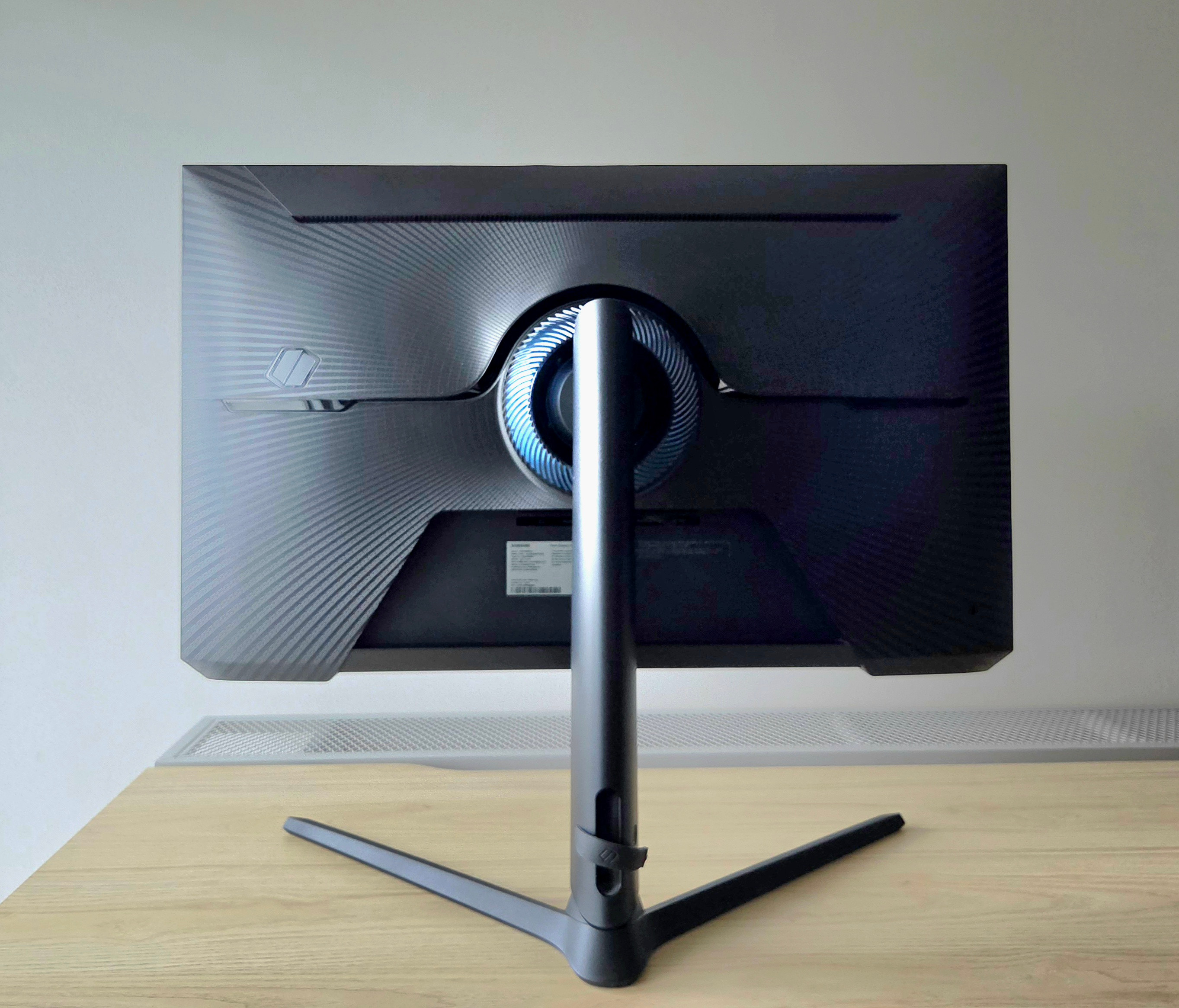 Samsung 32" Odyssey G5 G50A QHD 165Hz Gaming Monitor - photo 2