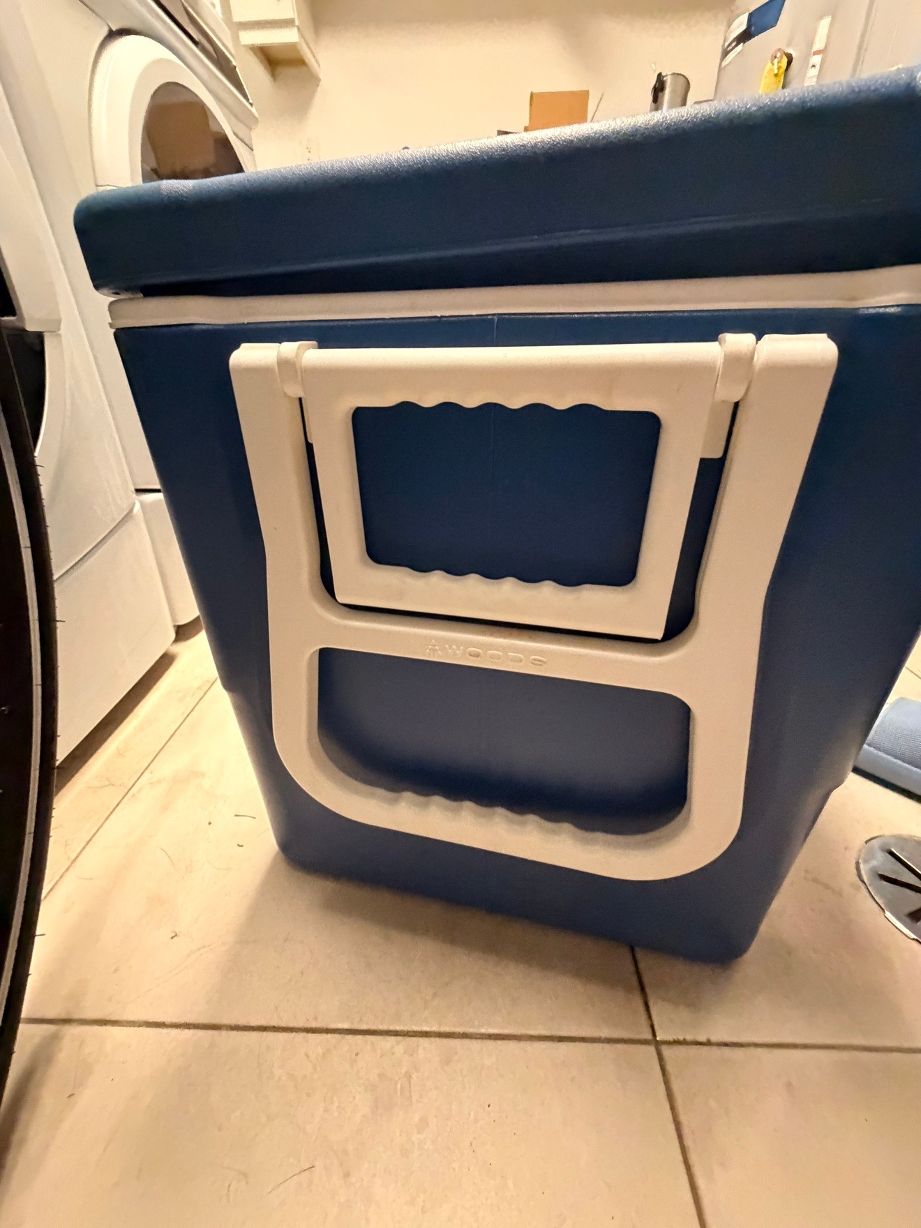 Woods Boreal 100 Wheeled Cooler - photo 2